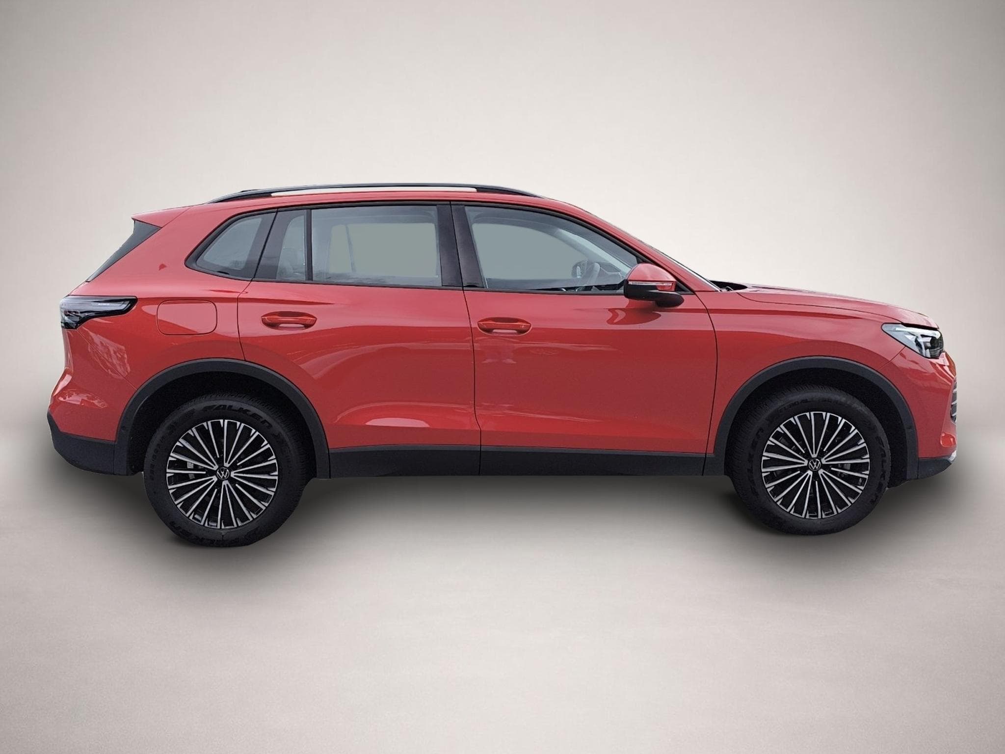 VW Tiguan (2024) - Photo 8