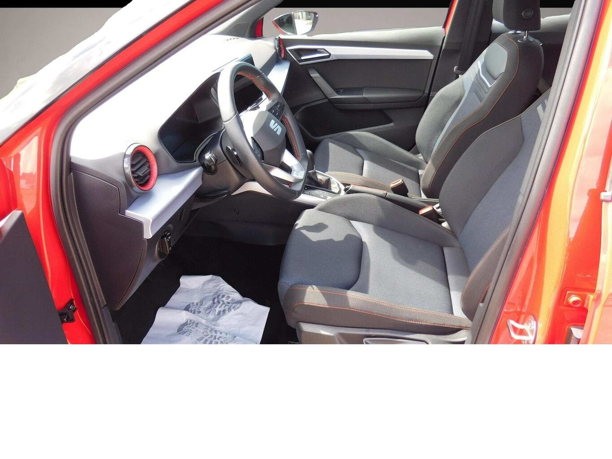Seat Arona (2023) - Foto 7