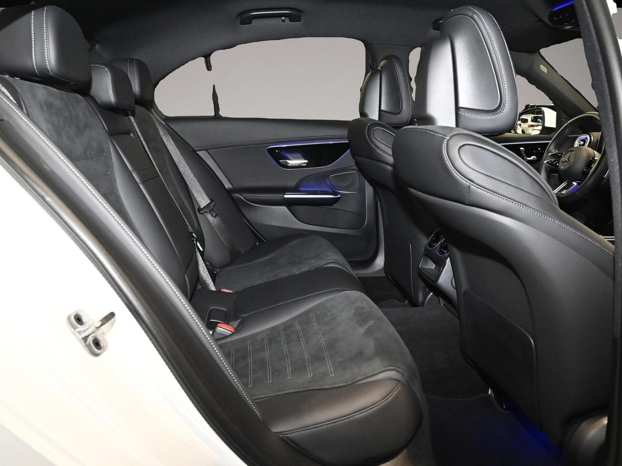 Mercedes C 200 (2024) - Foto 4