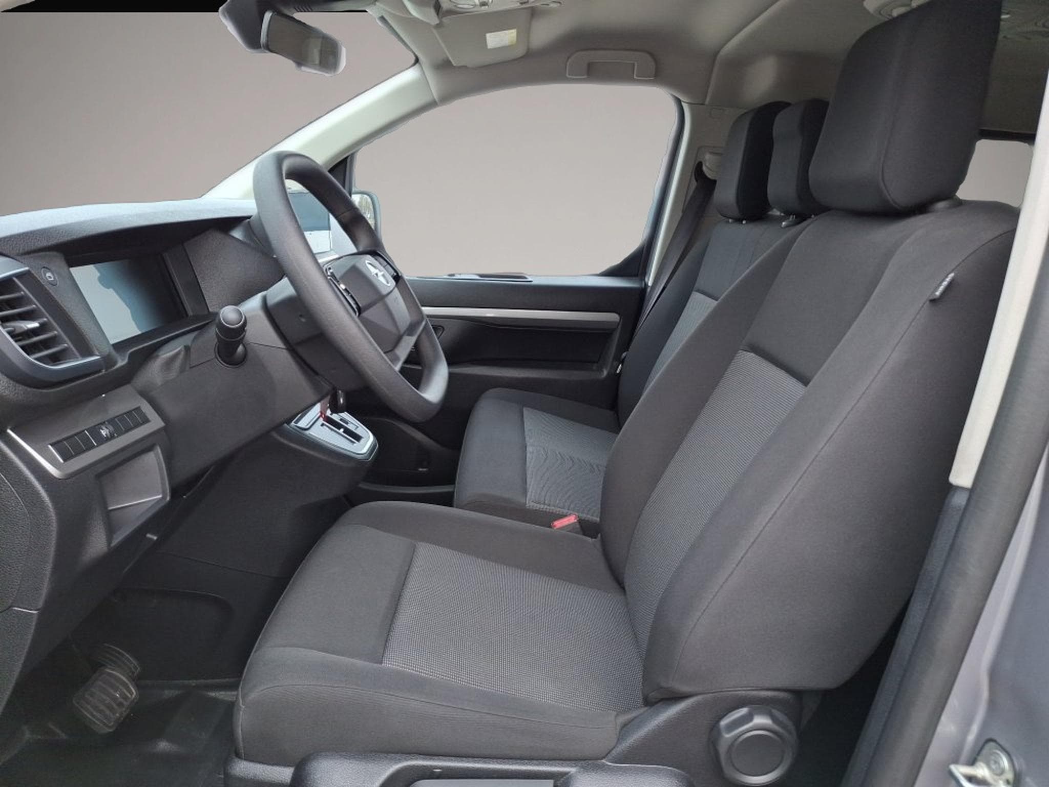 Opel Zafira (2025) - Photo 3