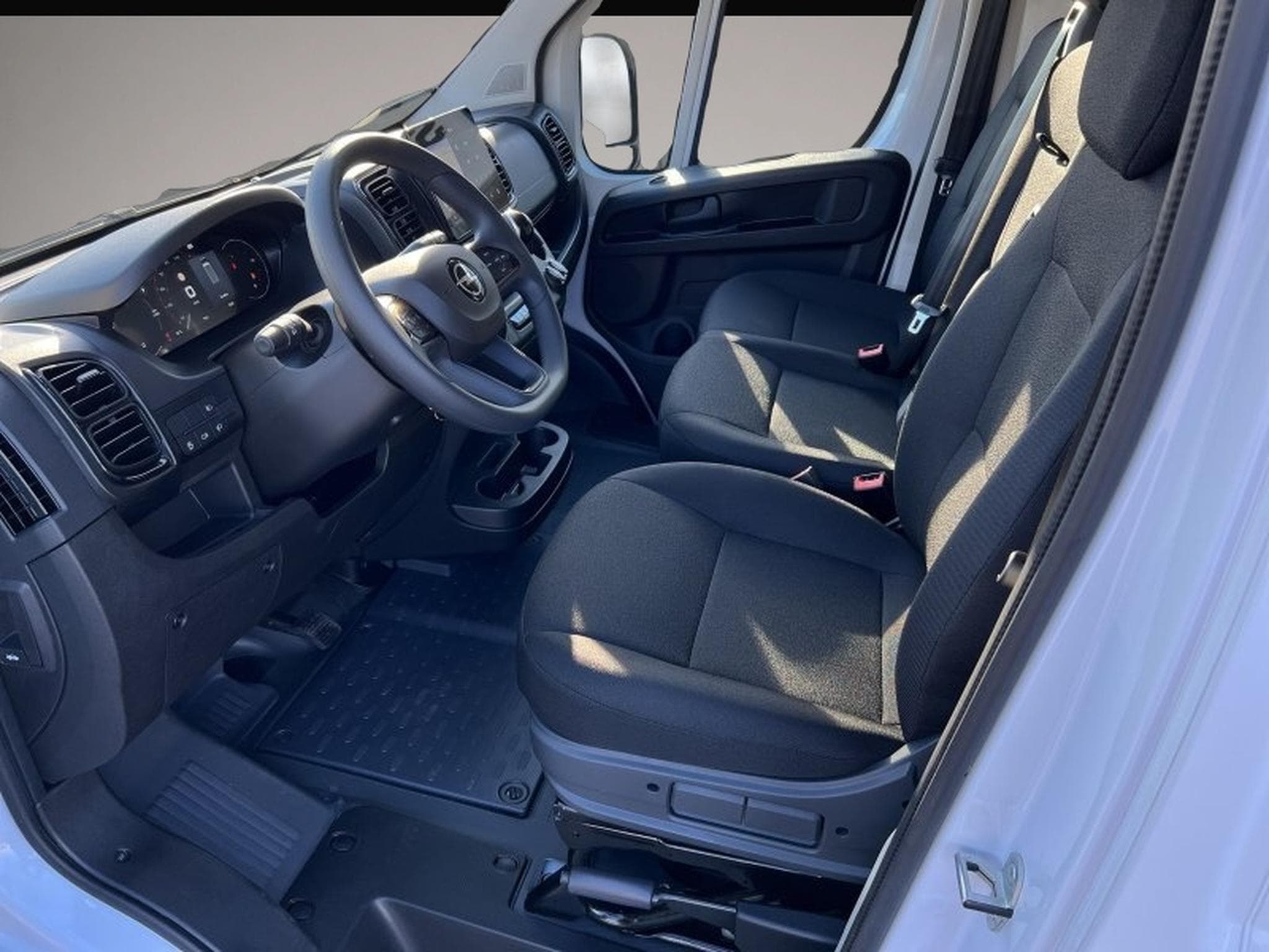 Opel Monterey (2025) - Foto 4