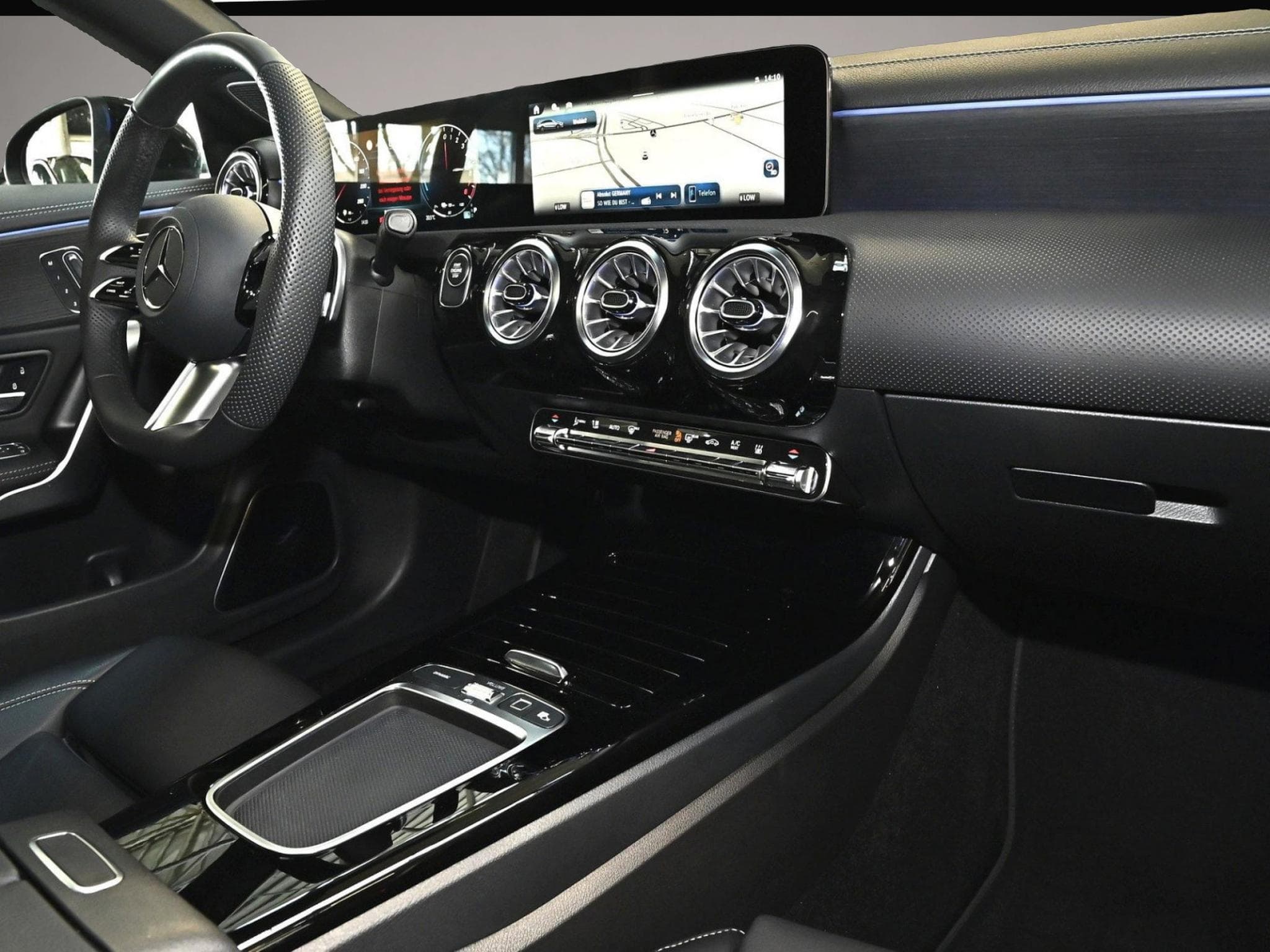 Mercedes GLA 200 (2025) - Photo 5