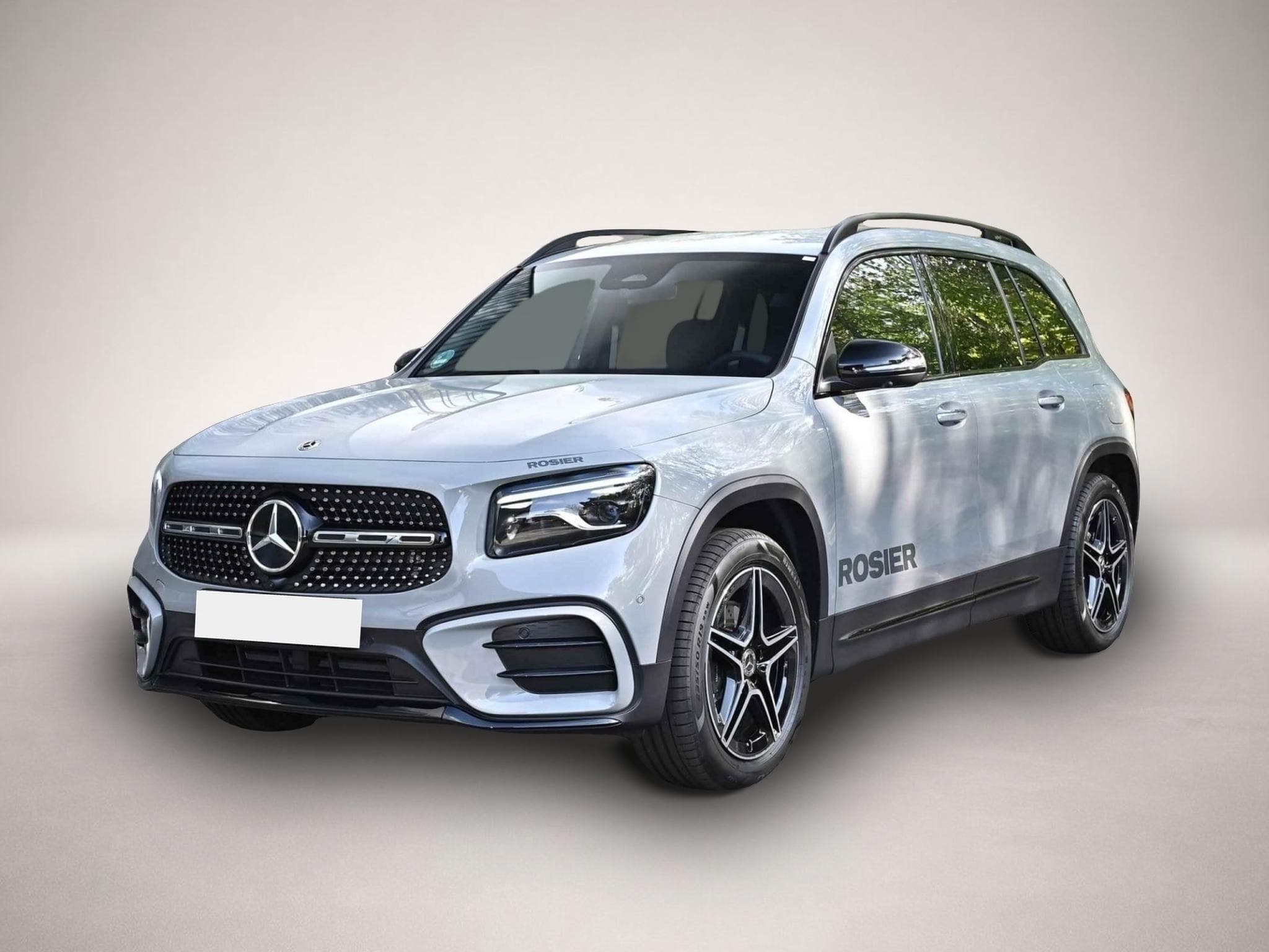 Mercedes GLA 200 (2025) - Photo 1