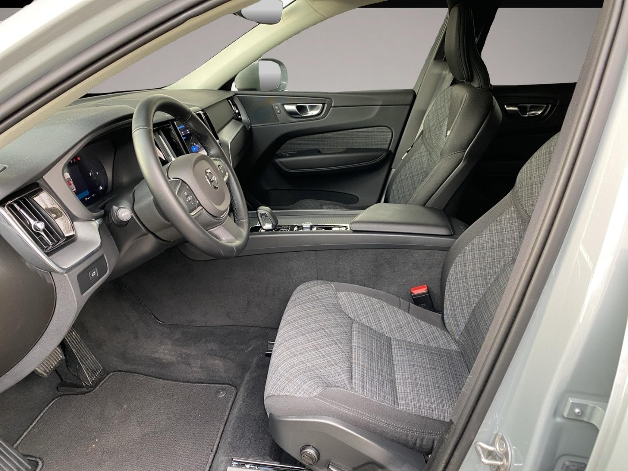 Volvo XC60 (2024) - Photo 7