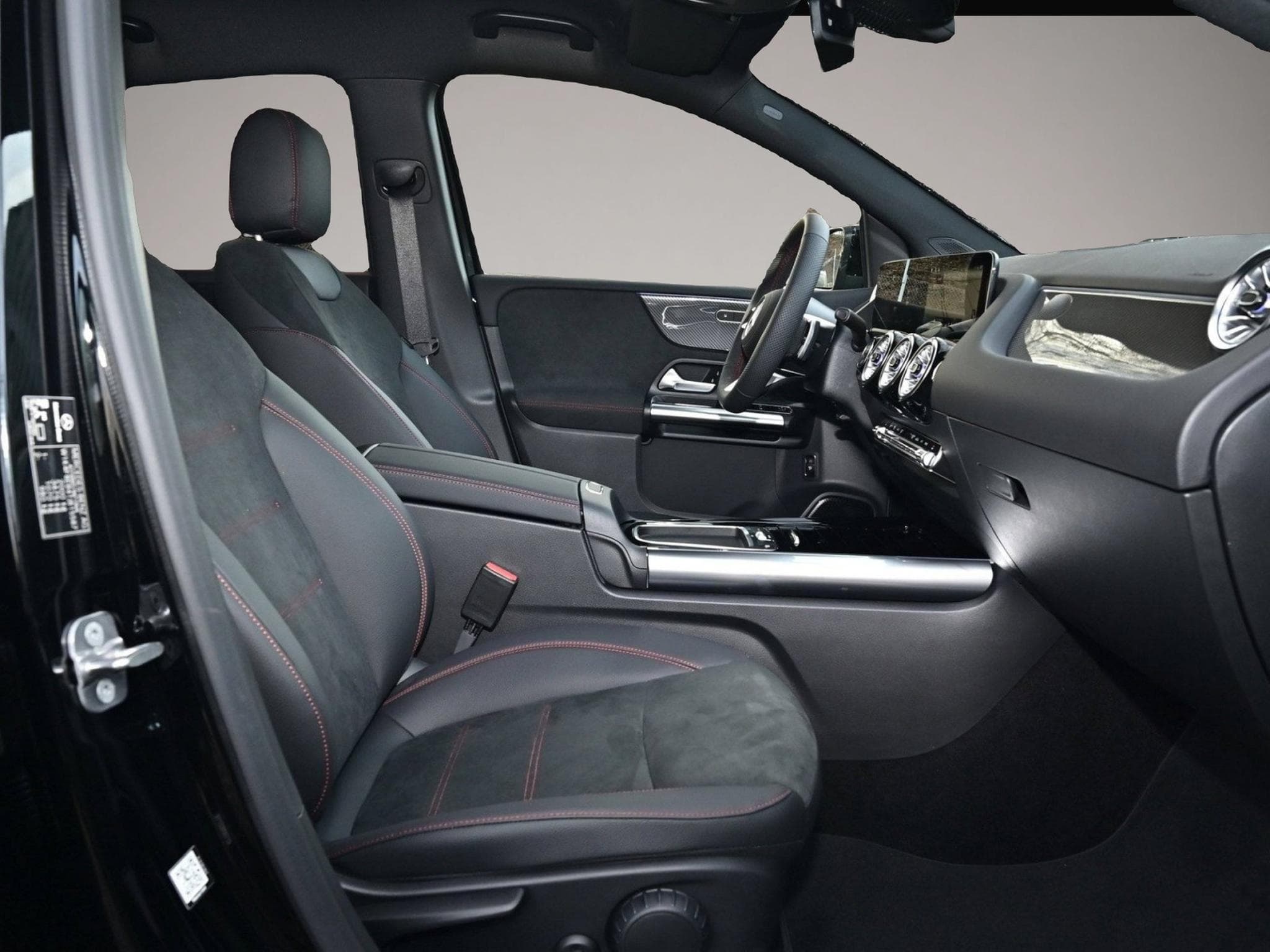 Mercedes 180 (2025) - Foto 2