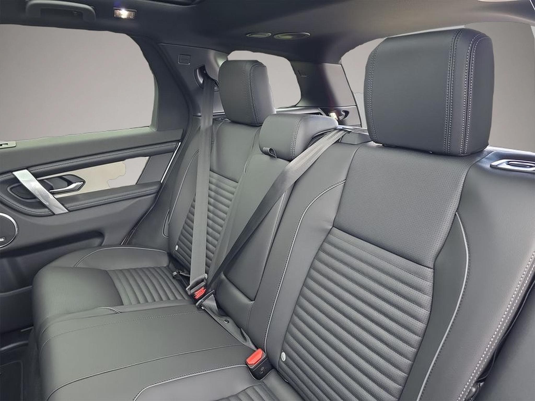 Land-Rover Discovery Sport (2025) - Foto 1