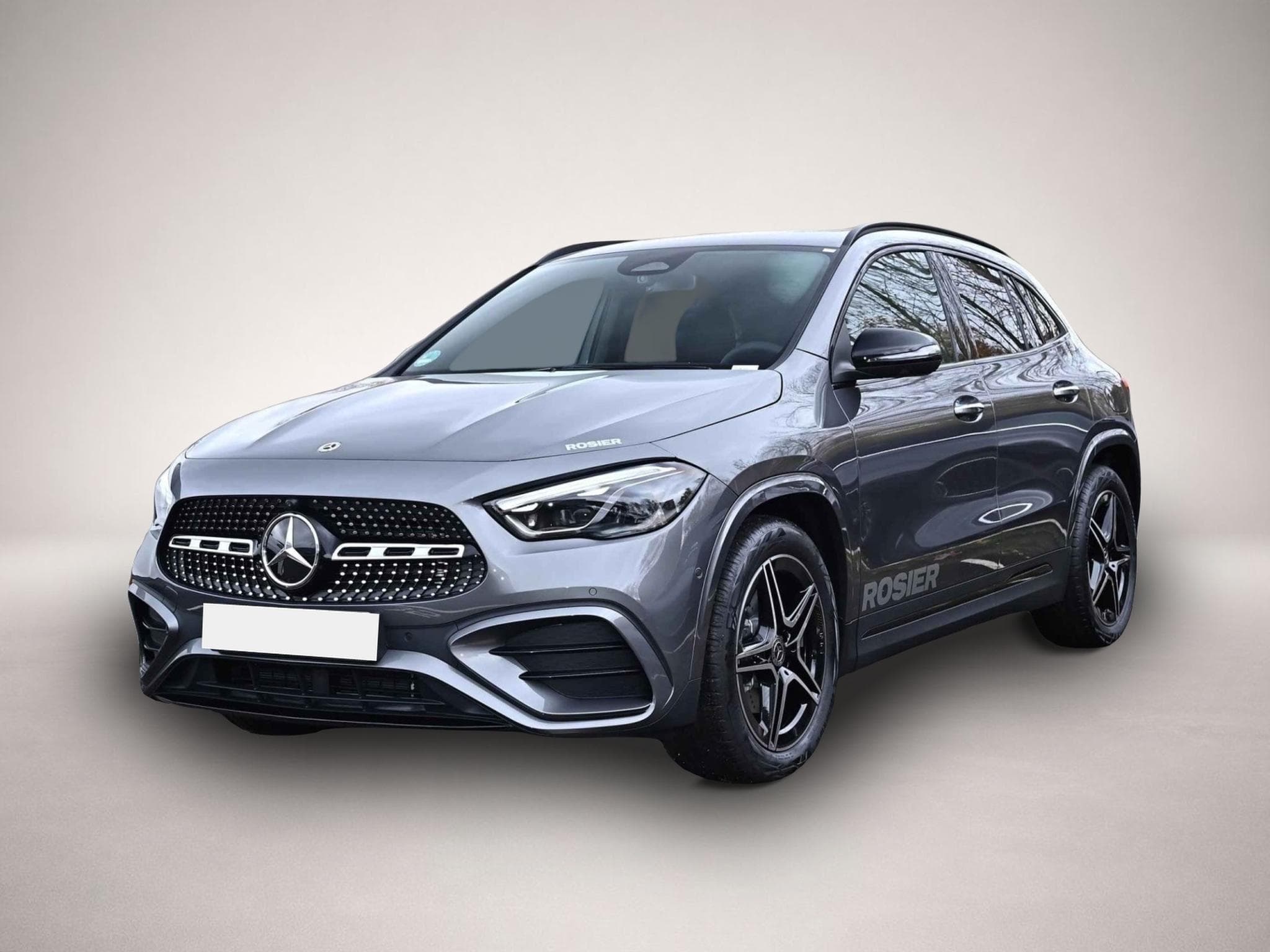 Mercedes GLA 200 (2025) - Photo 1