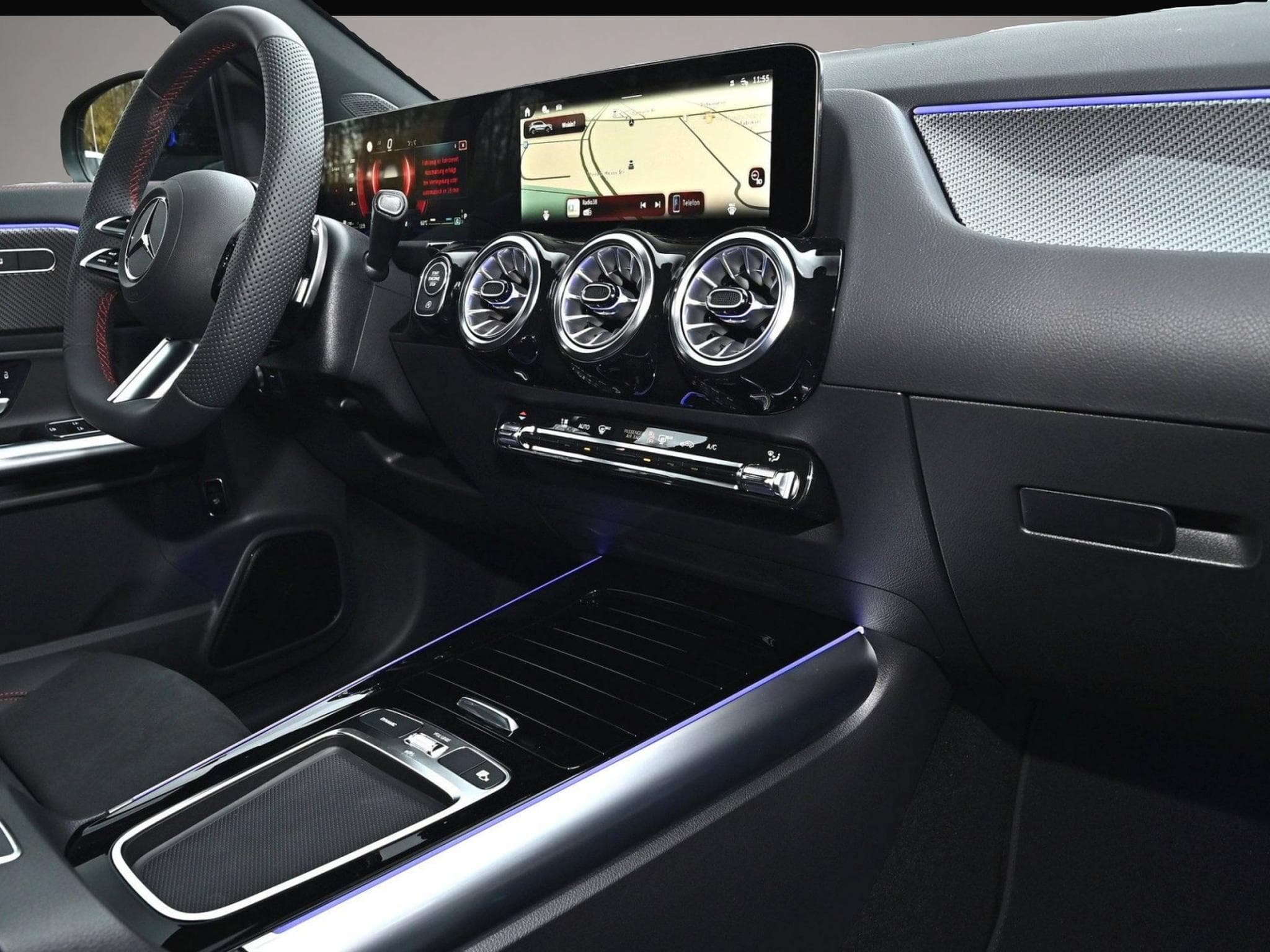 Mercedes GLA 200 (2025) - Photo 5
