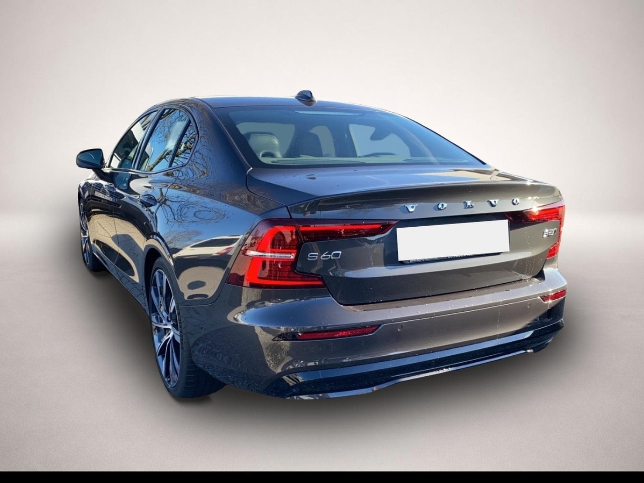 Volvo S60 (2023) - Photo 5