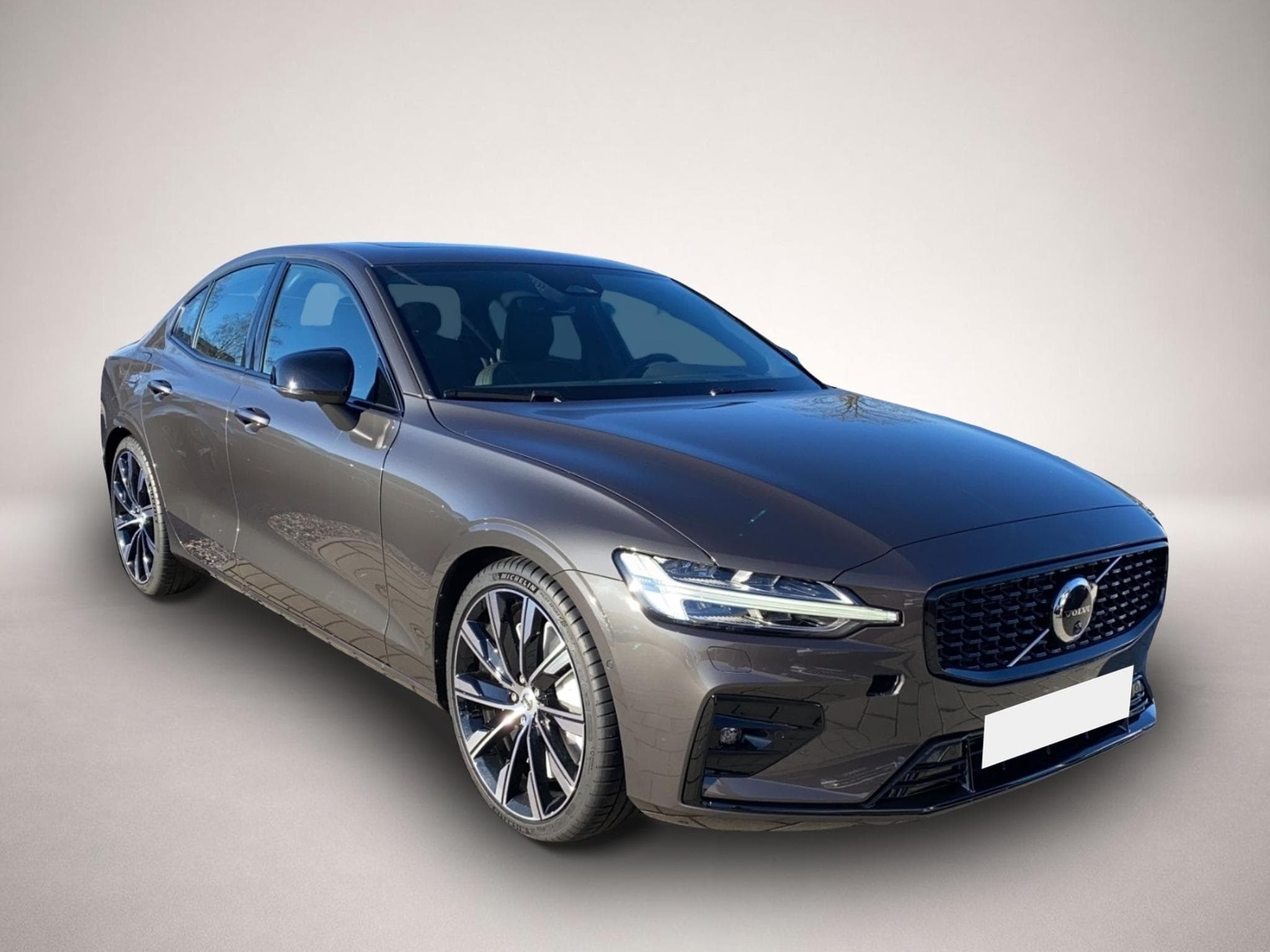 Volvo S60 (2023) - Photo 6