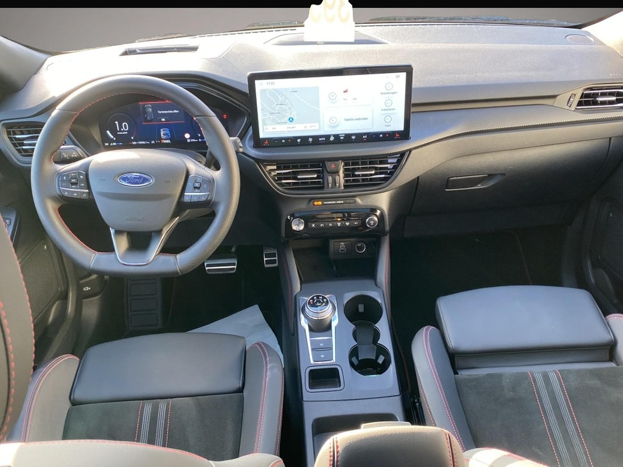 Ford Kuga (2025) - Foto 3