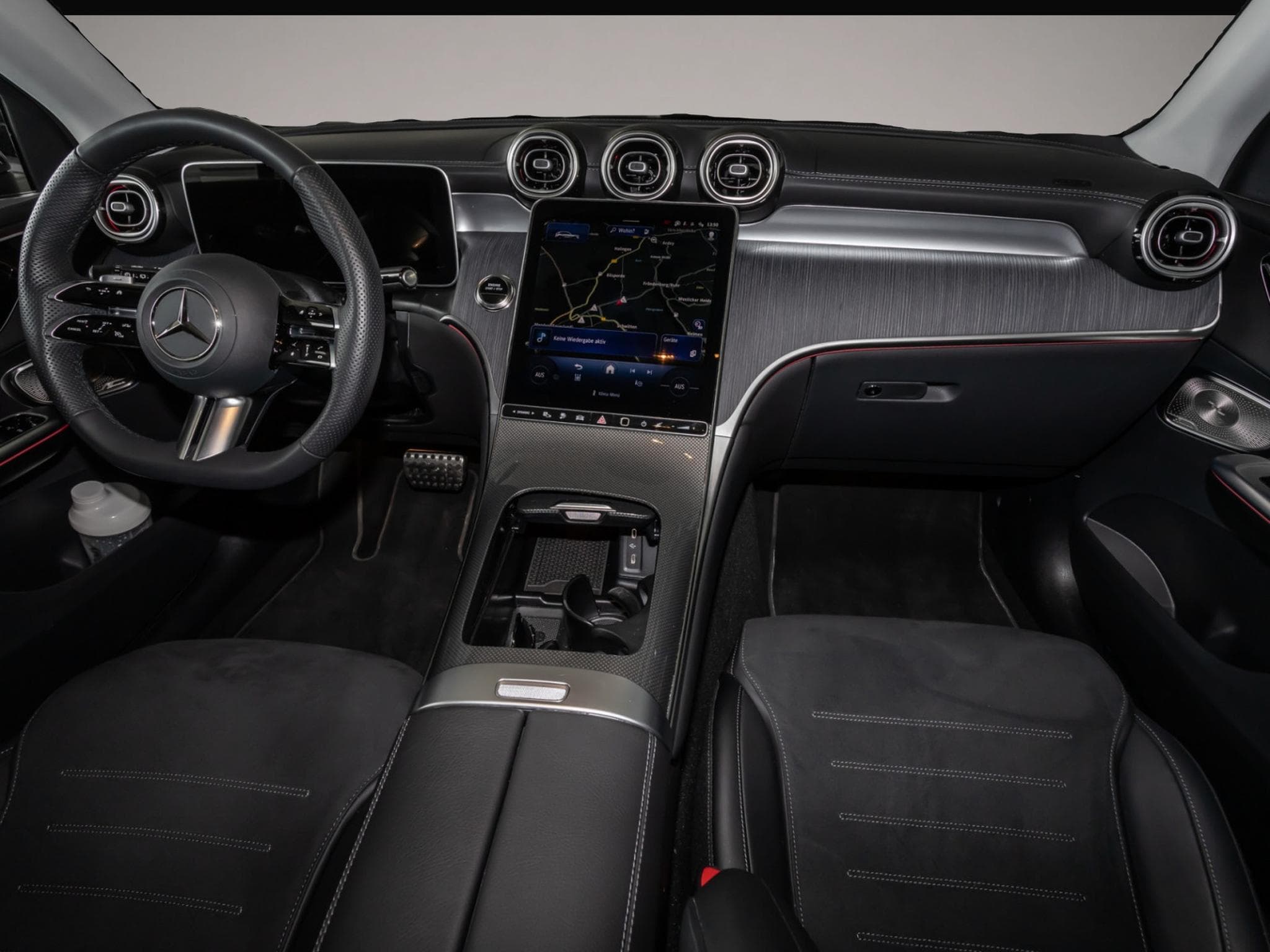 Mercedes GLA 200 (2025) - Photo 5
