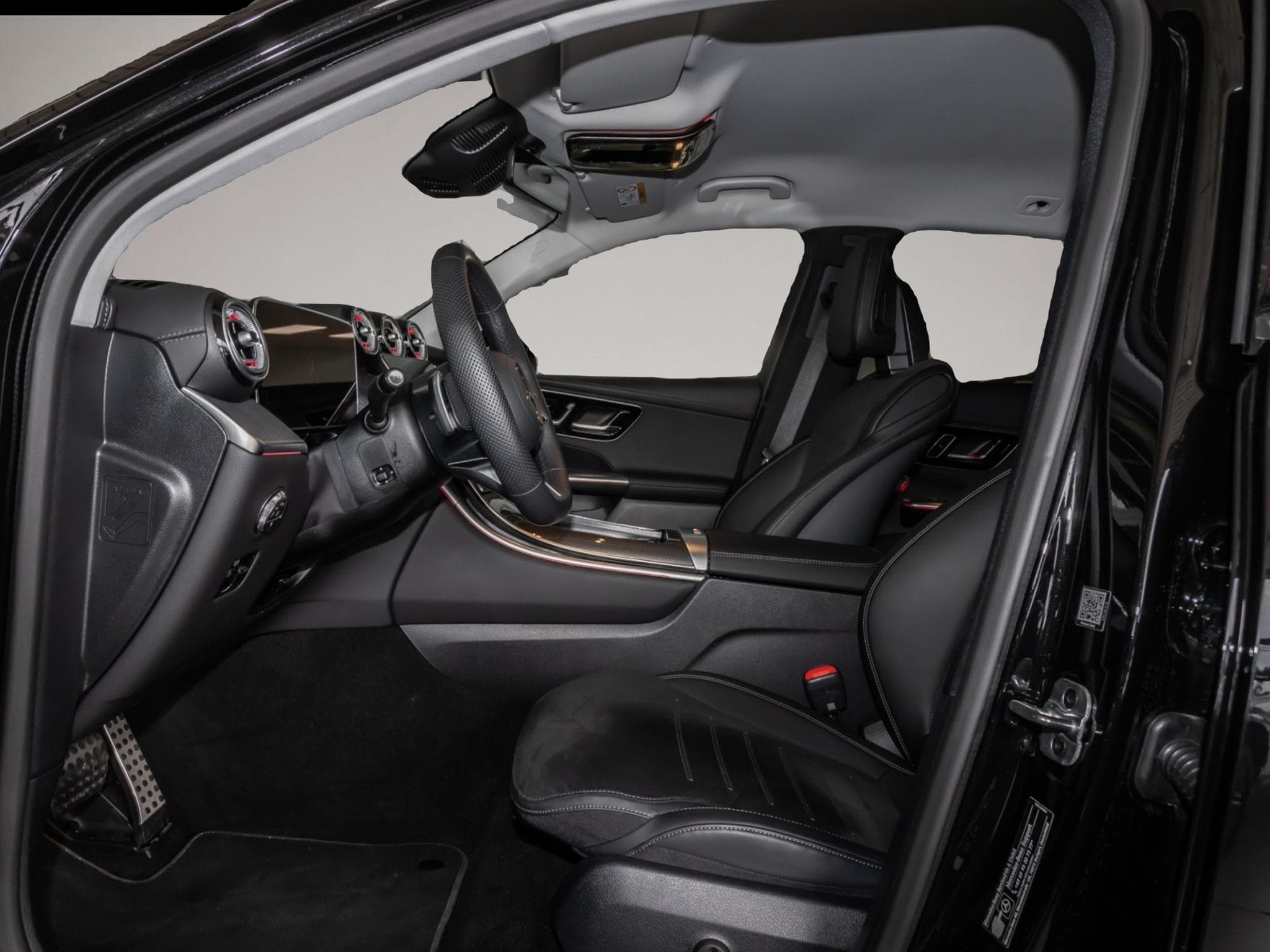 Mercedes GLA 200 (2025) - Photo 7