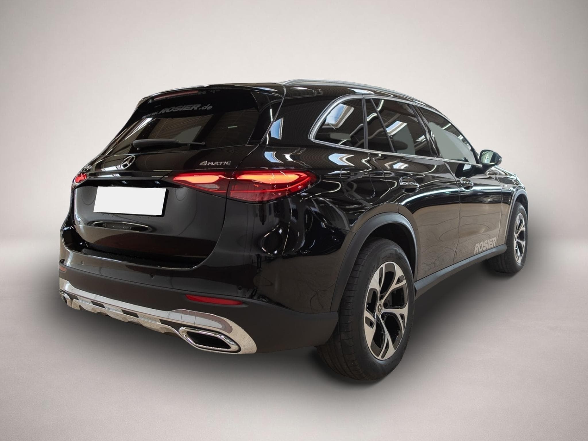 Mercedes GLA 200 (2025) - Photo 3
