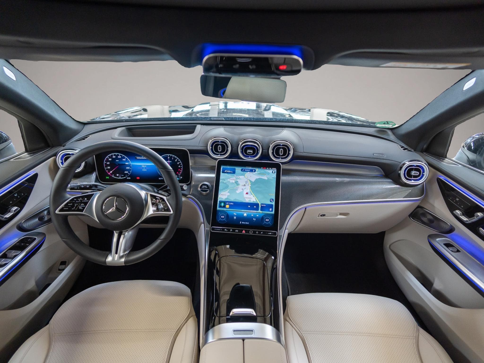 Mercedes GLA 200 (2025) - Photo 5