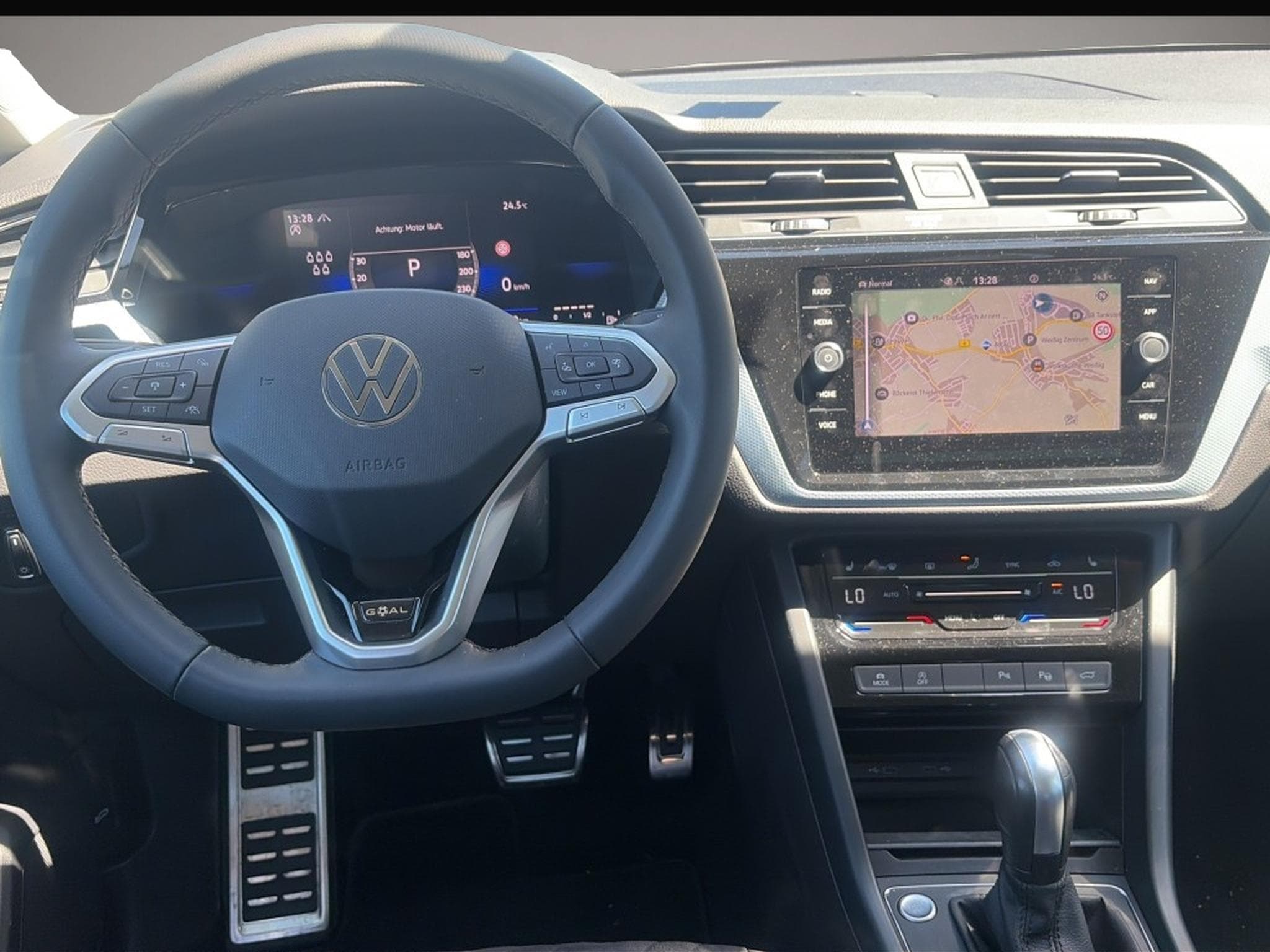VW Touran (2025) - Foto 7