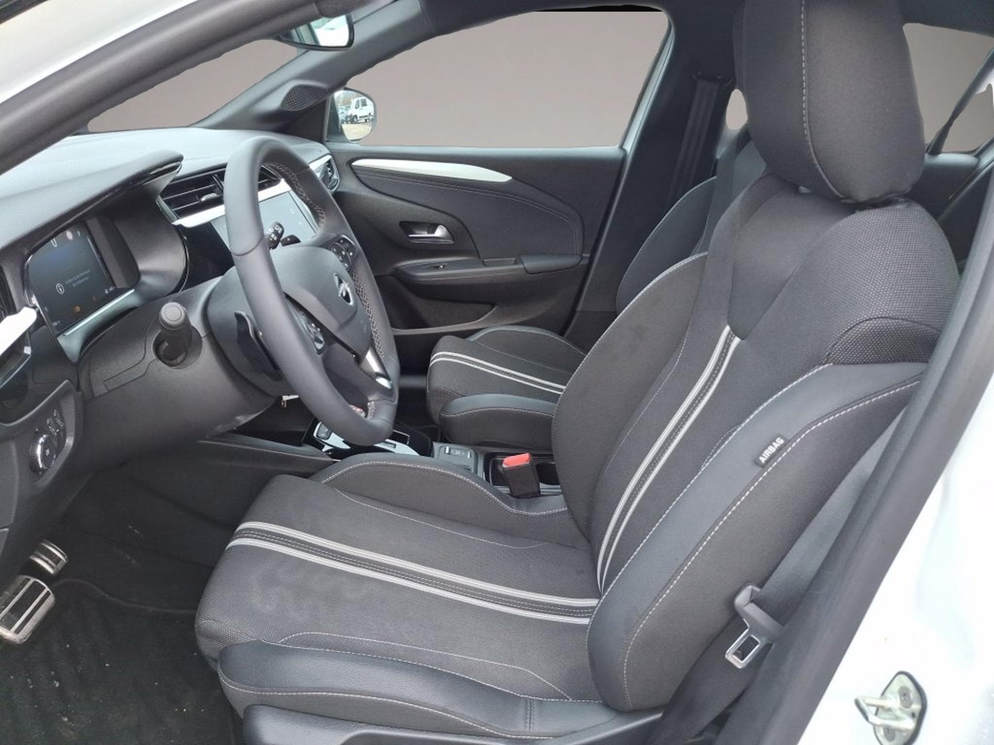 Opel Corsa (2025) - Foto 3