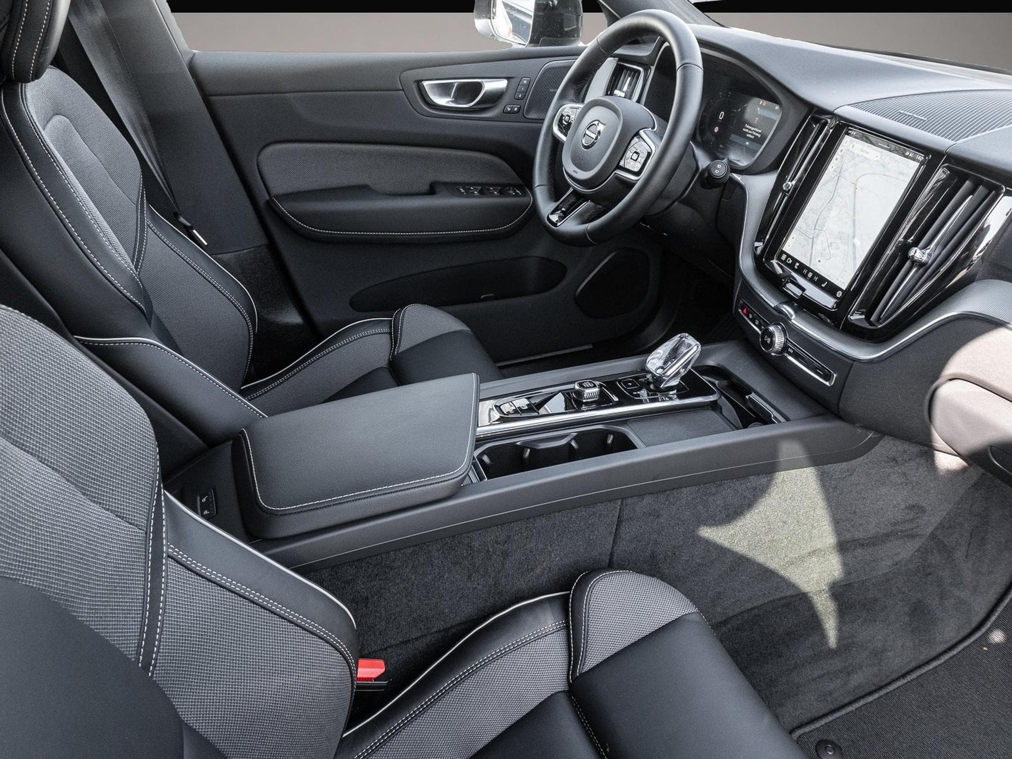 Volvo XC60 (2025) - Photo 6