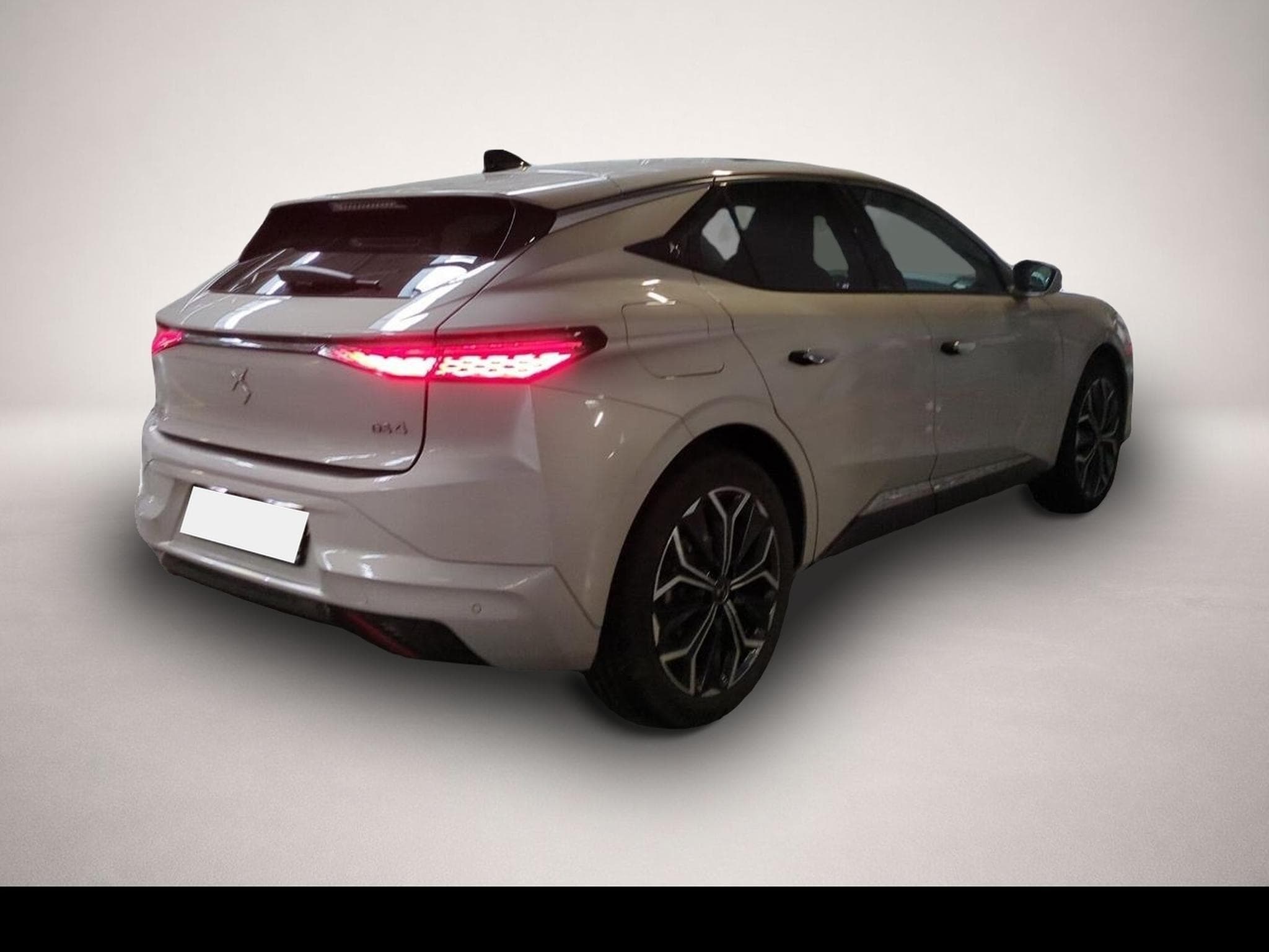 DS Automobiles DS4 (2024) - Foto 3