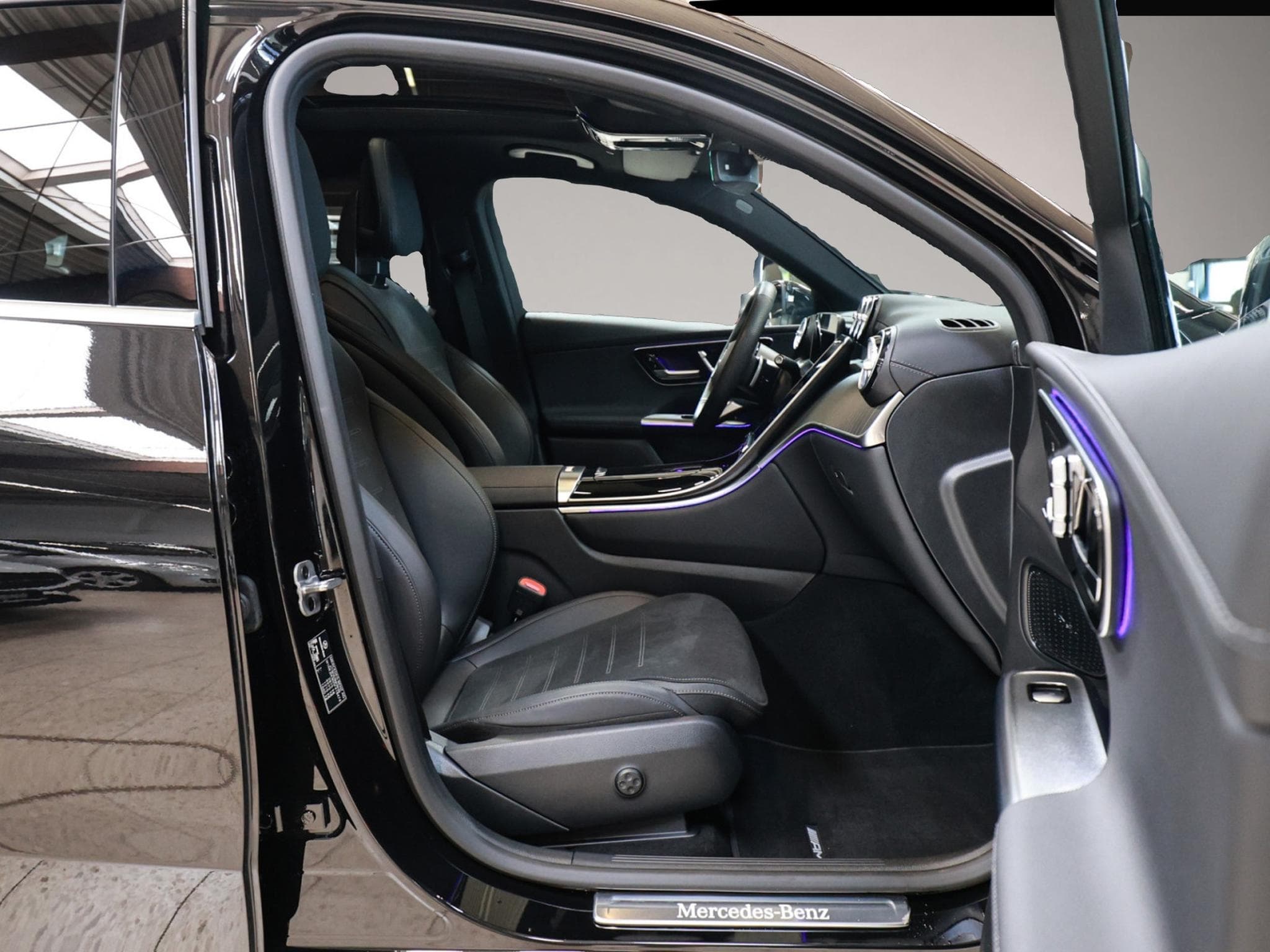 Mercedes GLA 200 (2025) - Photo 2