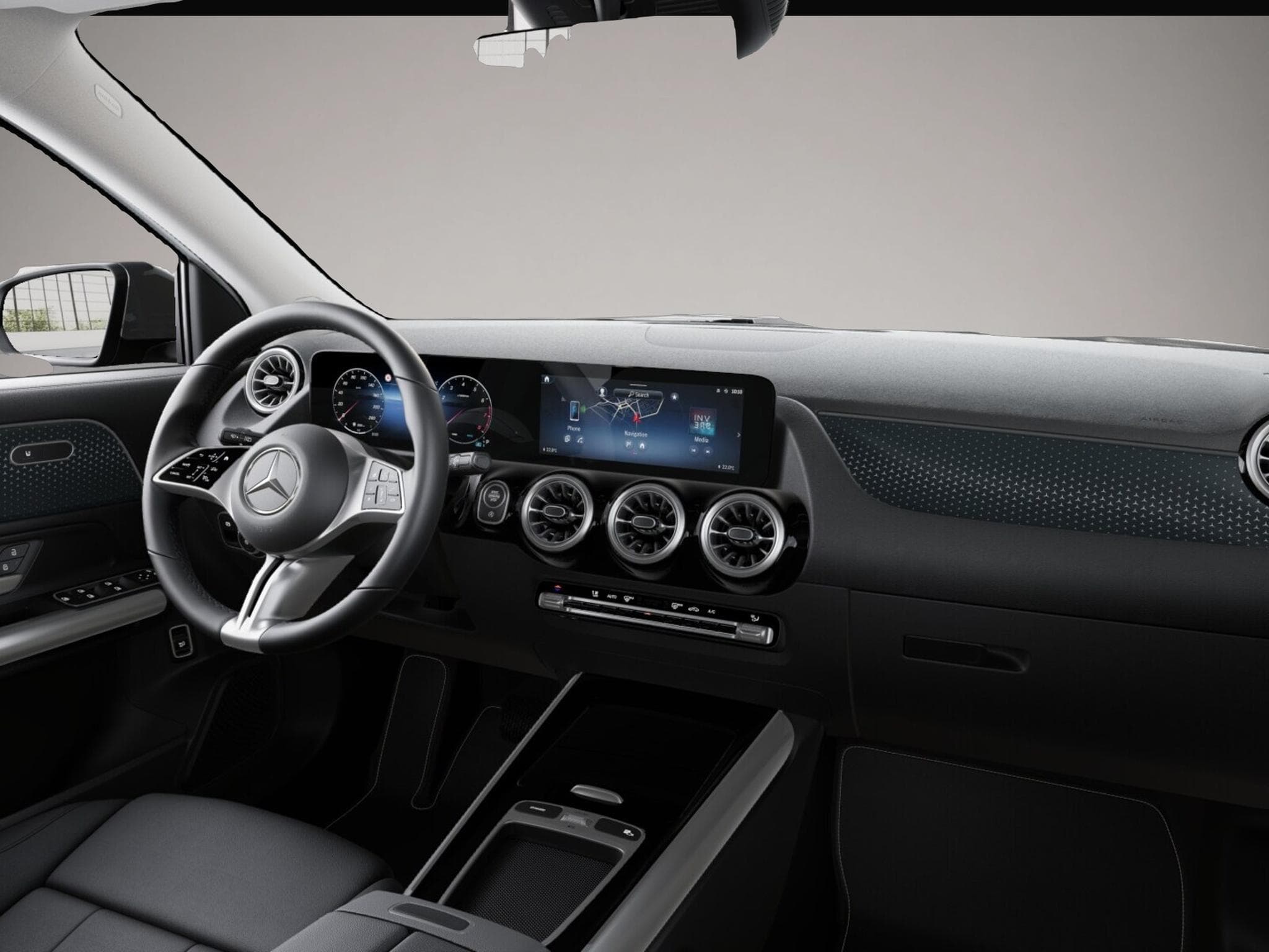 Mercedes GLA 200 (2024) - Photo 4