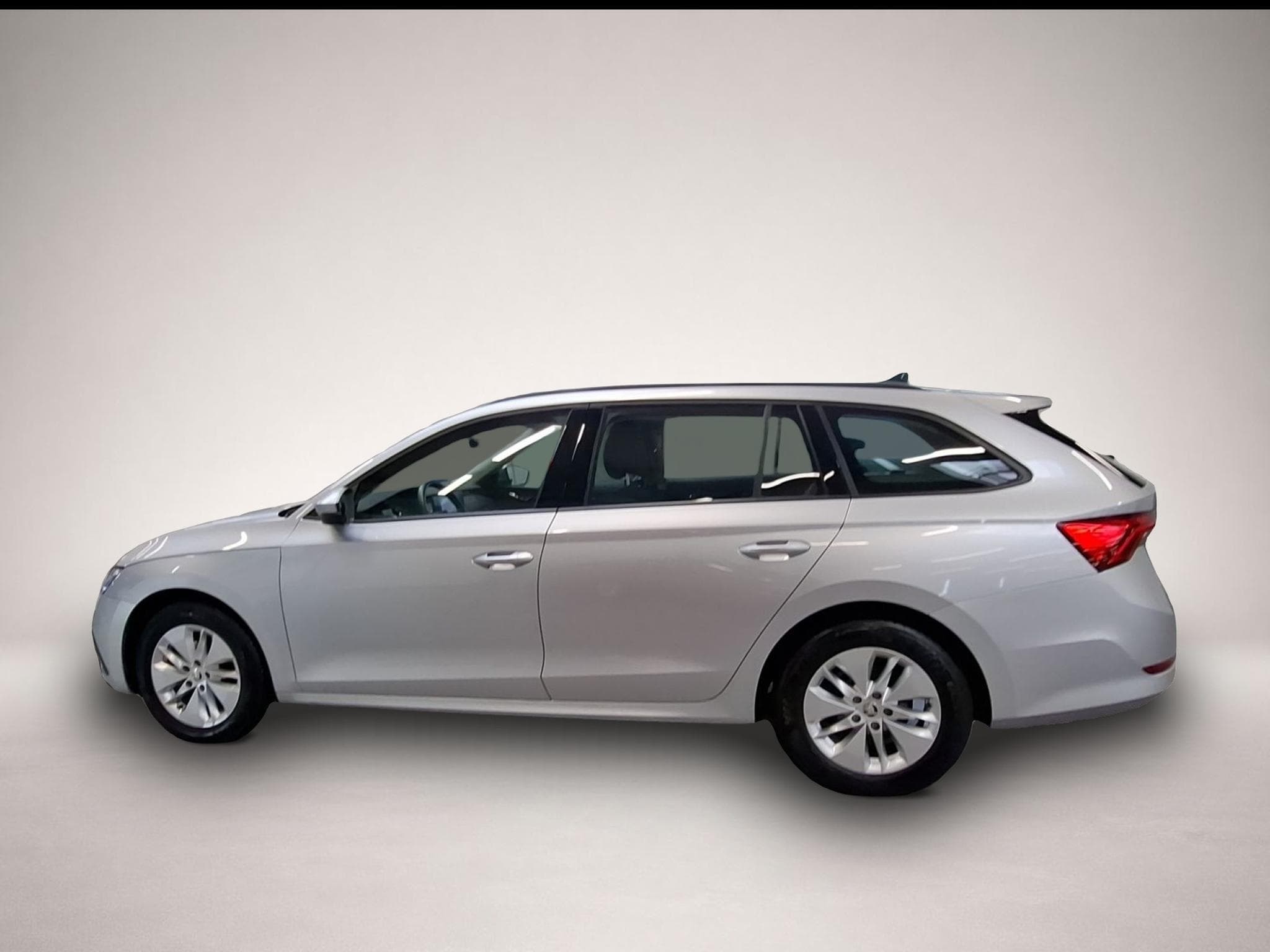 Skoda Octavia (2023) - Foto 2