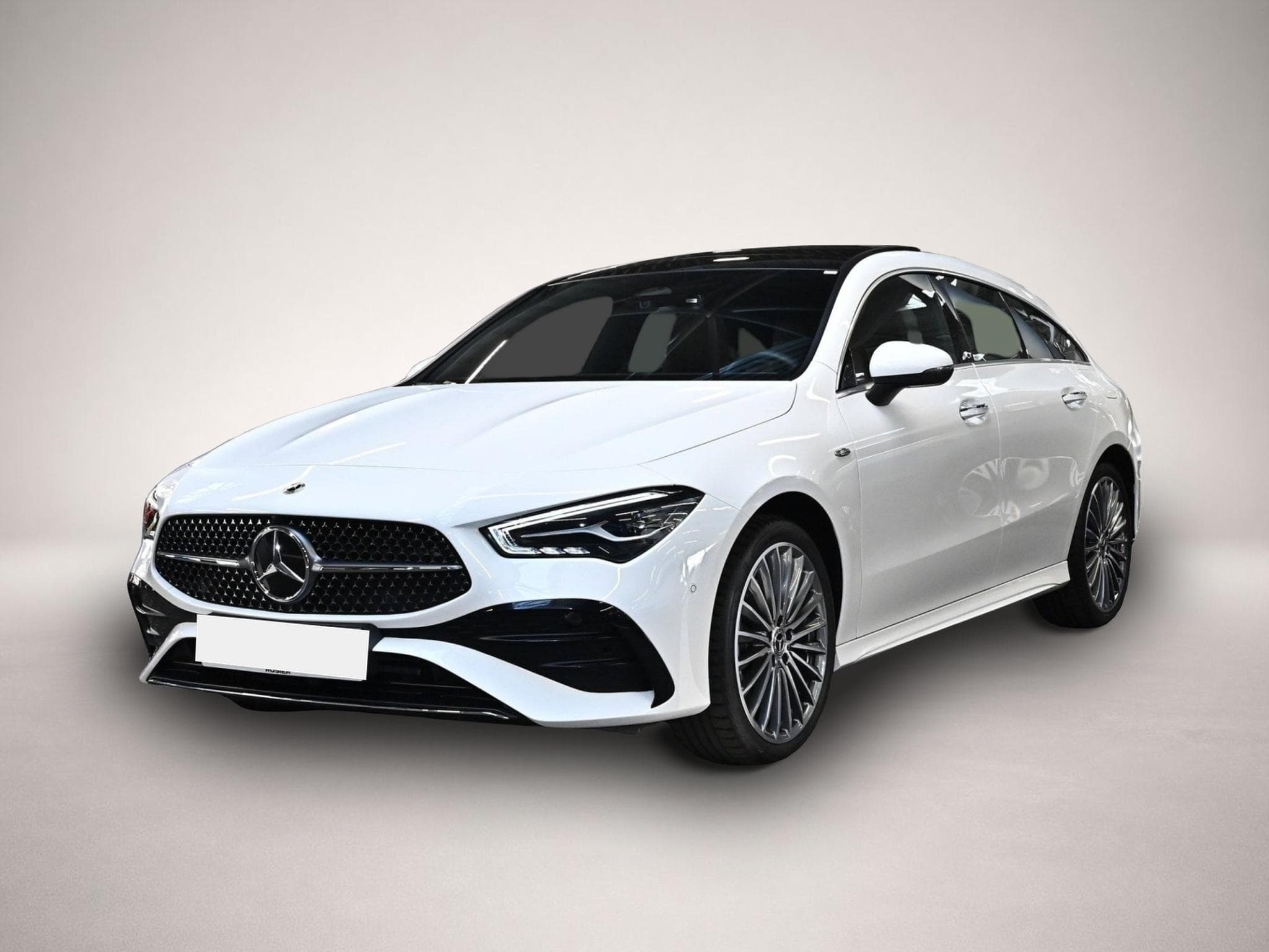 Mercedes GLA 200 (2025) - Photo 1