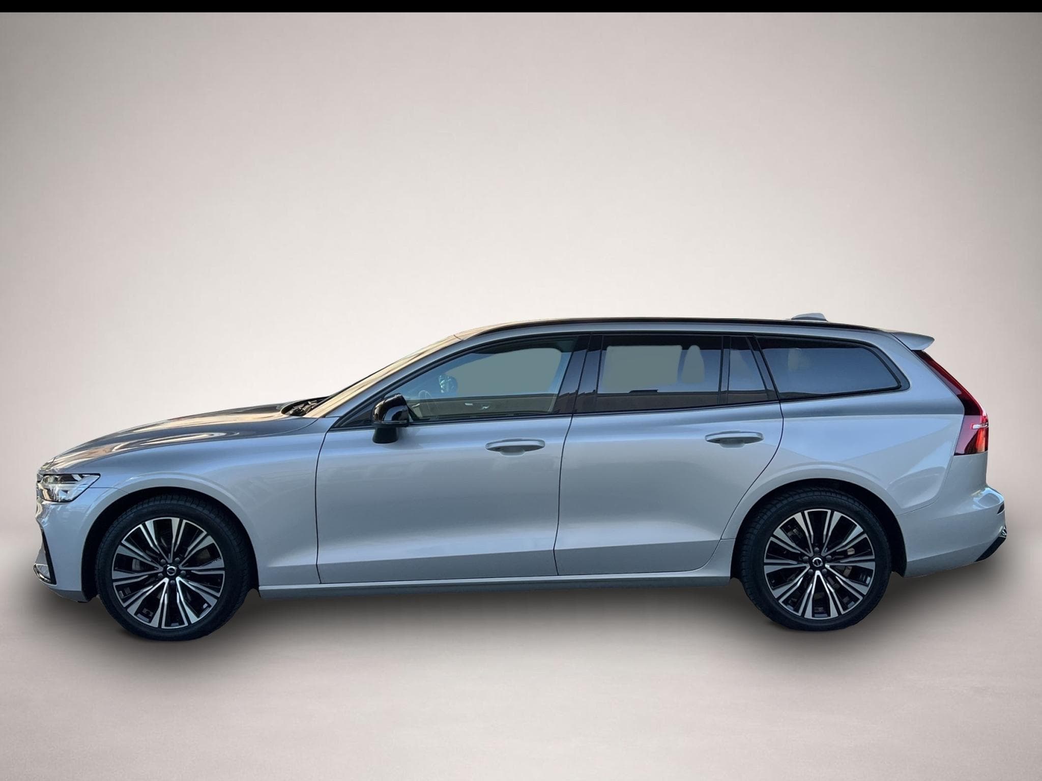 Volvo V60 (2024) - Foto 2