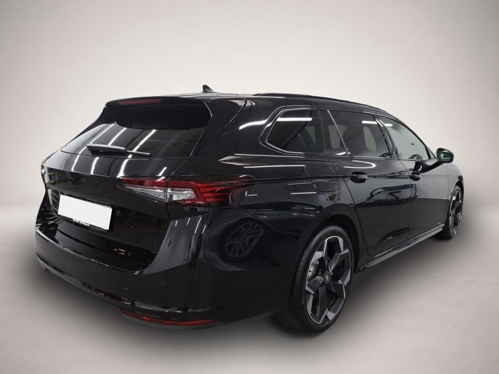 Skoda Superb (2025) - Foto 2