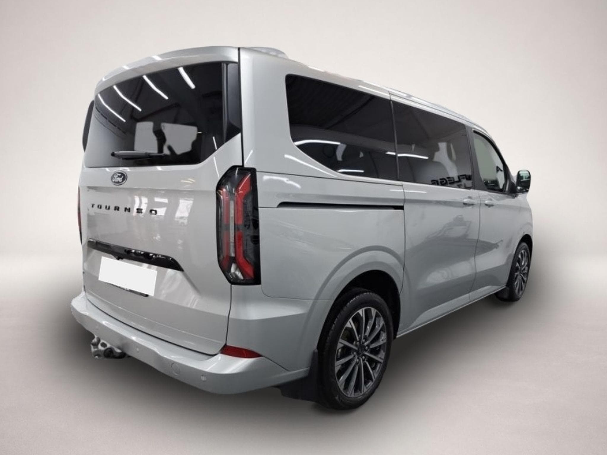 Ford Tourneo (2025) - Foto 3