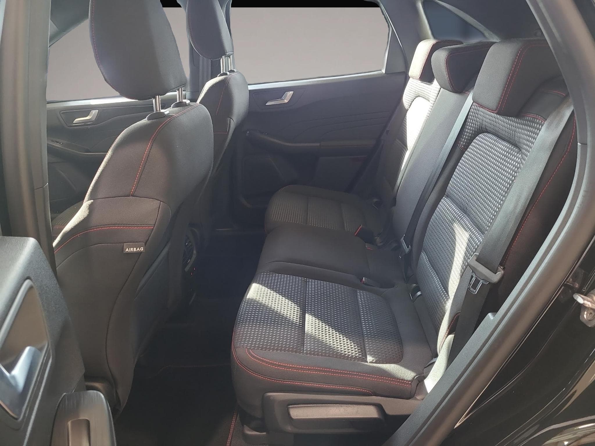 Ford Kuga (2026) - Foto 7