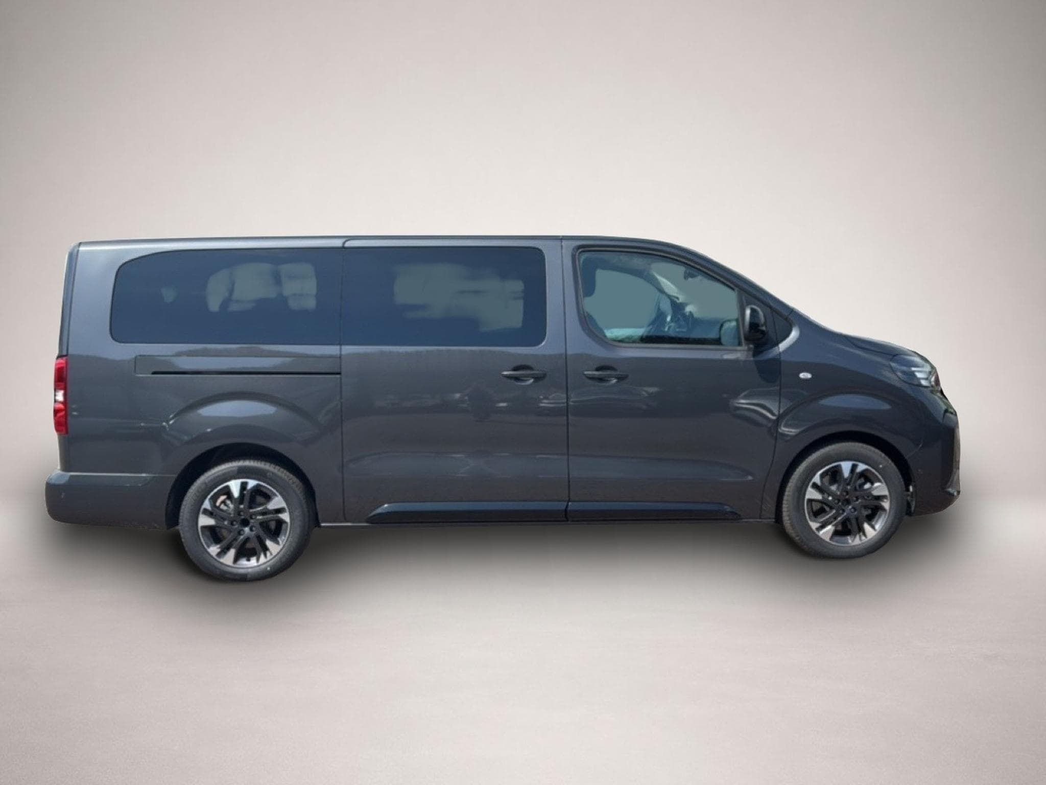 Opel Zafira (2026) - Foto 7