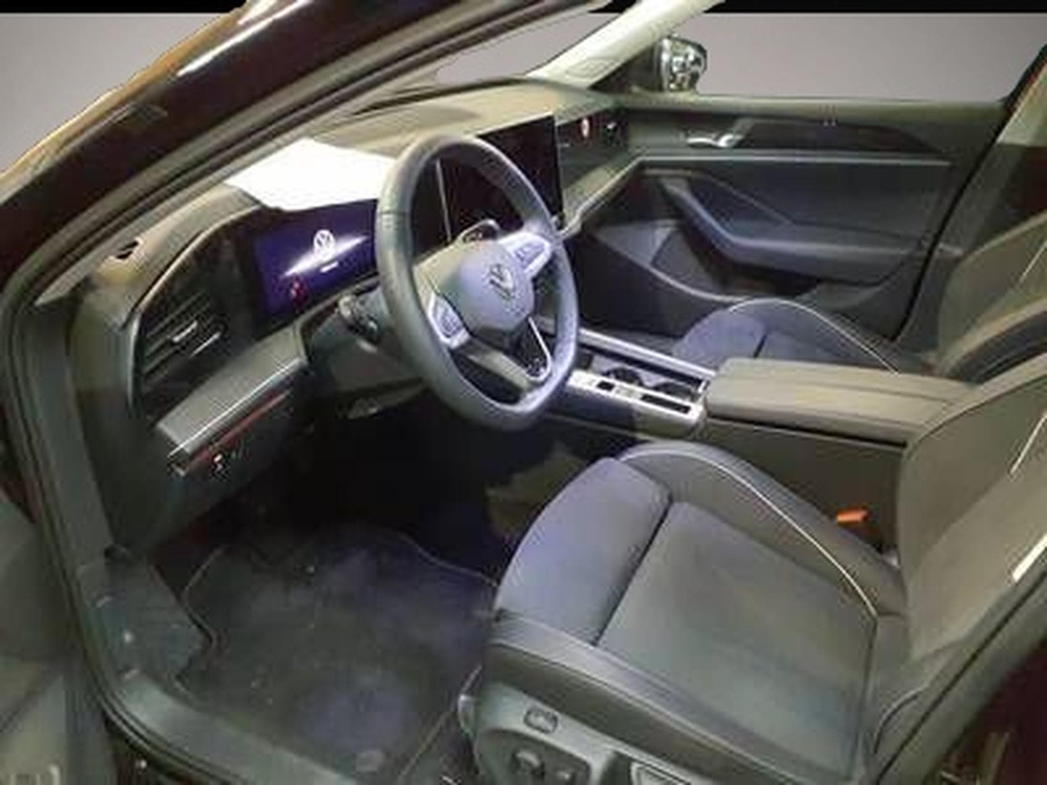 VW Passat (2025) - Foto 3