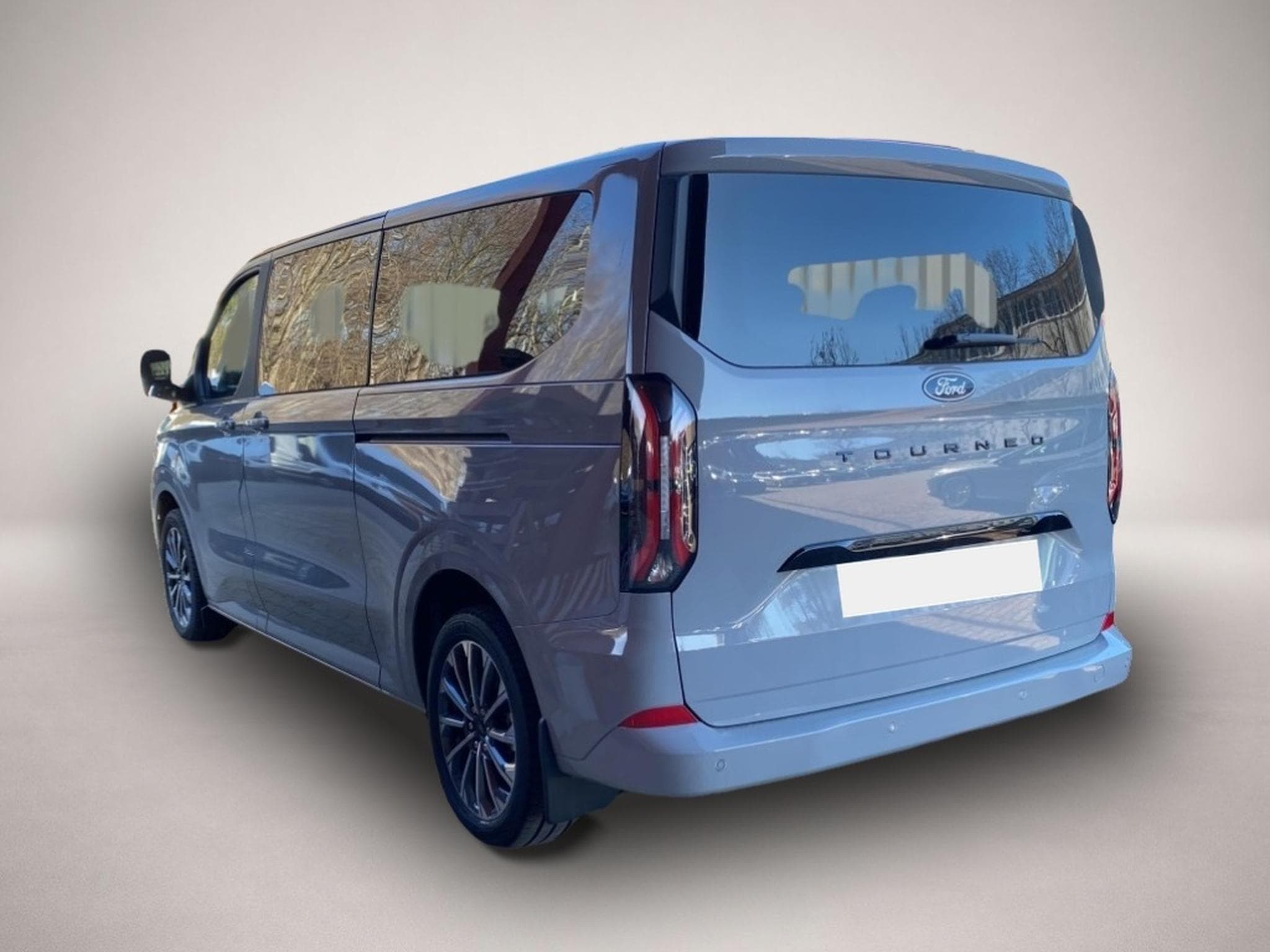 Ford Tourneo (2026) - Foto 4
