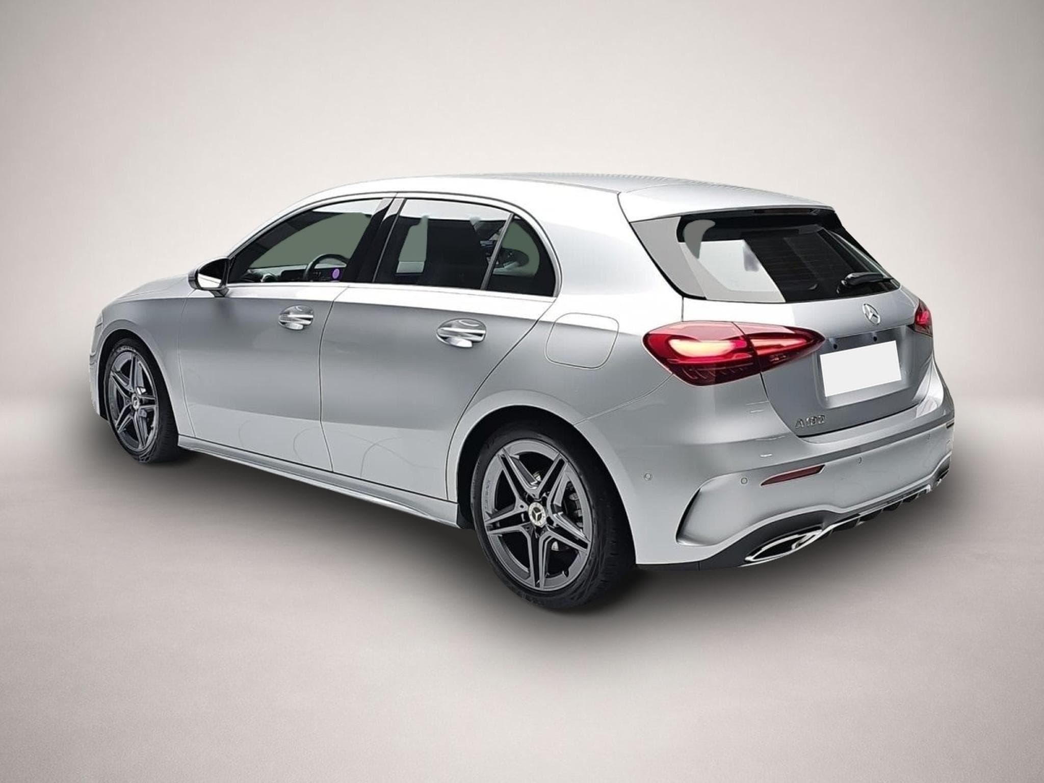 Mercedes 180 (2025) - Foto 3