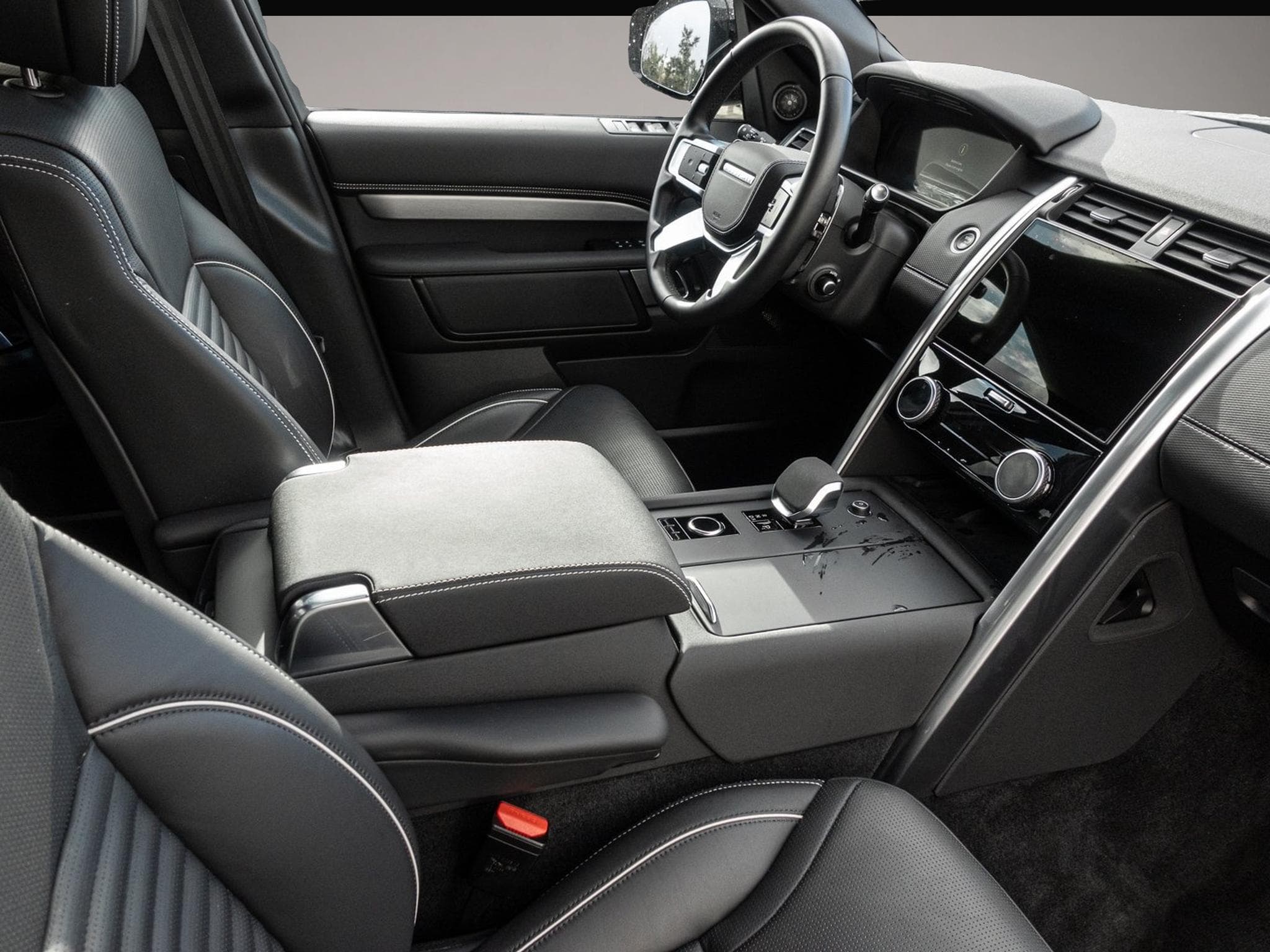 Land-Rover Discovery (2024) - Foto 6