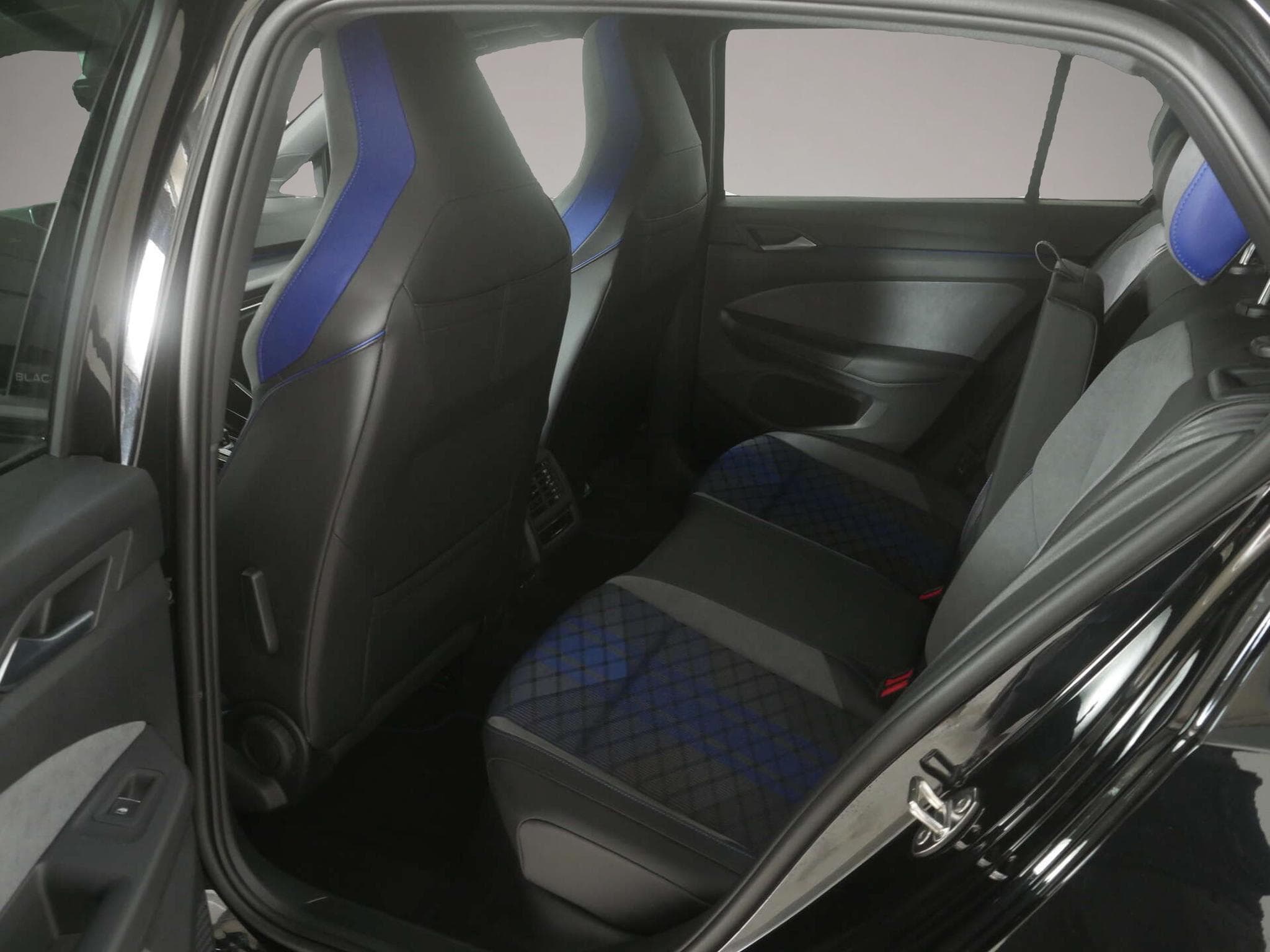 VW Golf (2025) - Foto 4