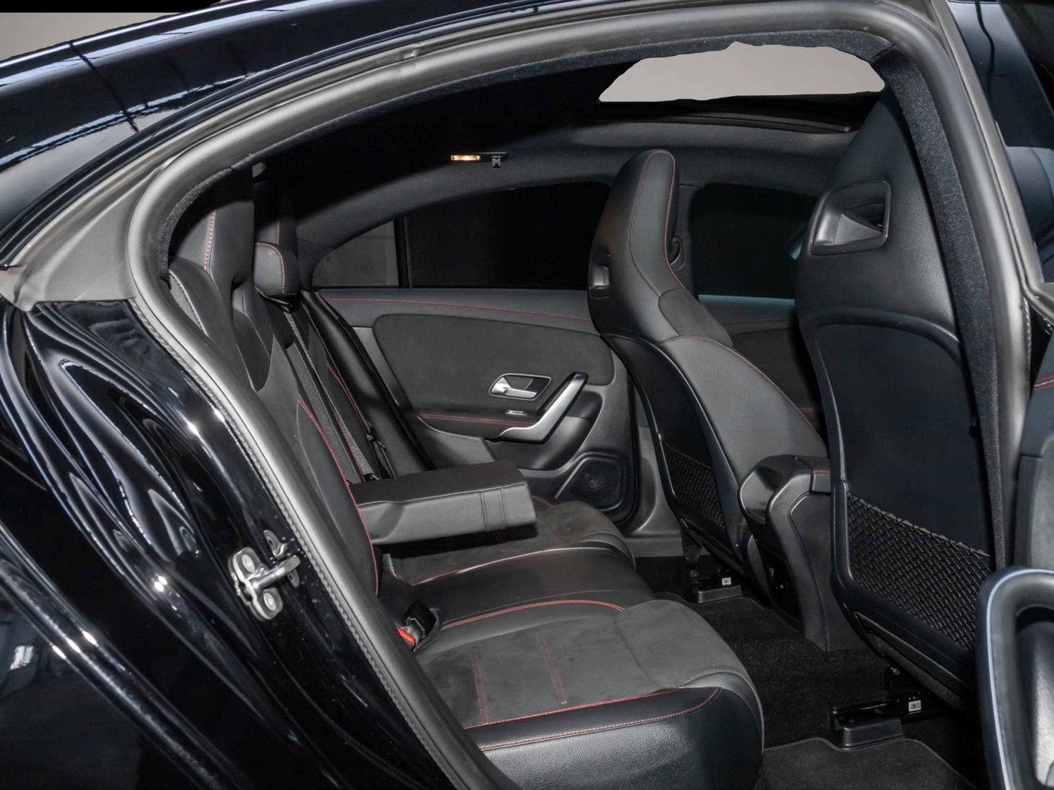 Mercedes CLA (2025) - Foto 4