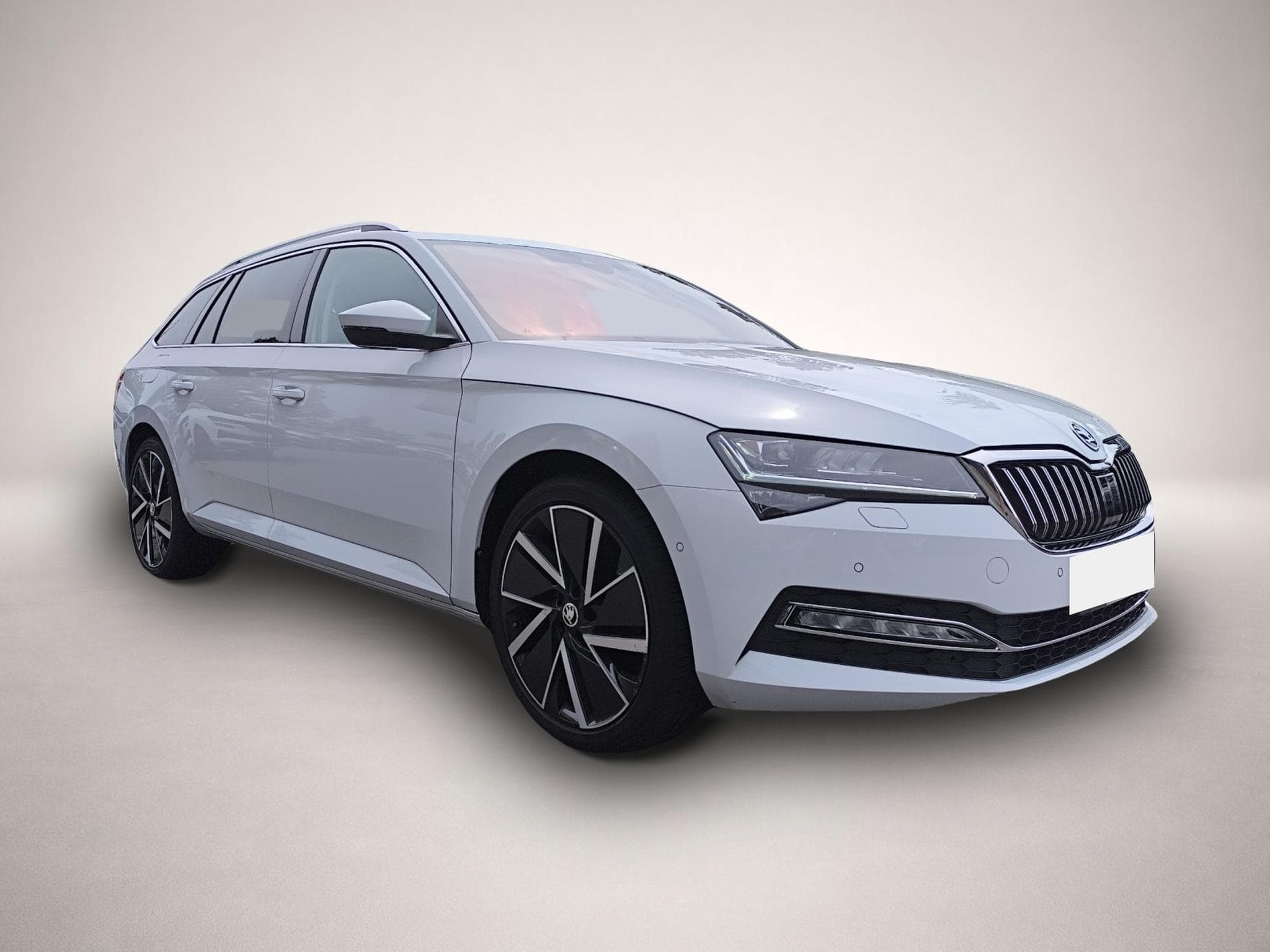 Skoda Superb (2023) - Foto 3