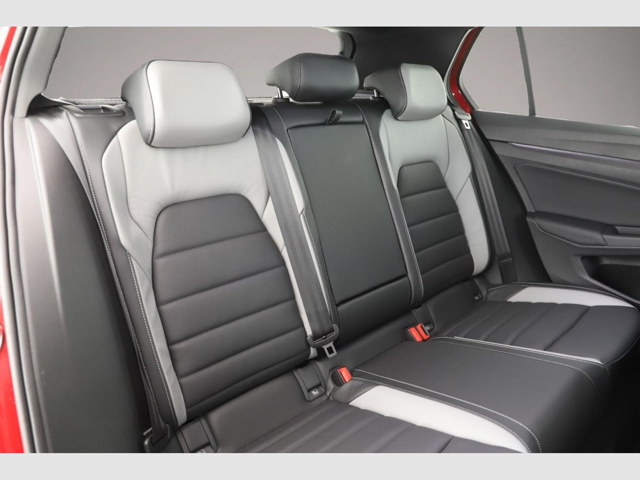 VW Golf (2025) - Foto 5