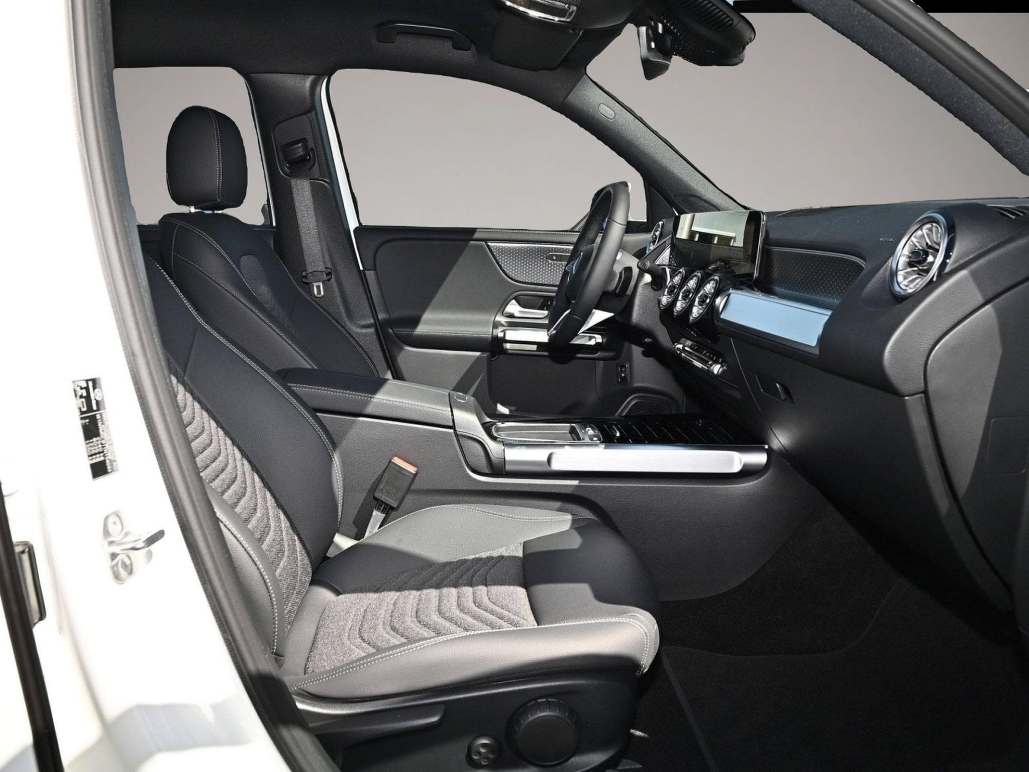 Mercedes EQB (2026) - Foto 2
