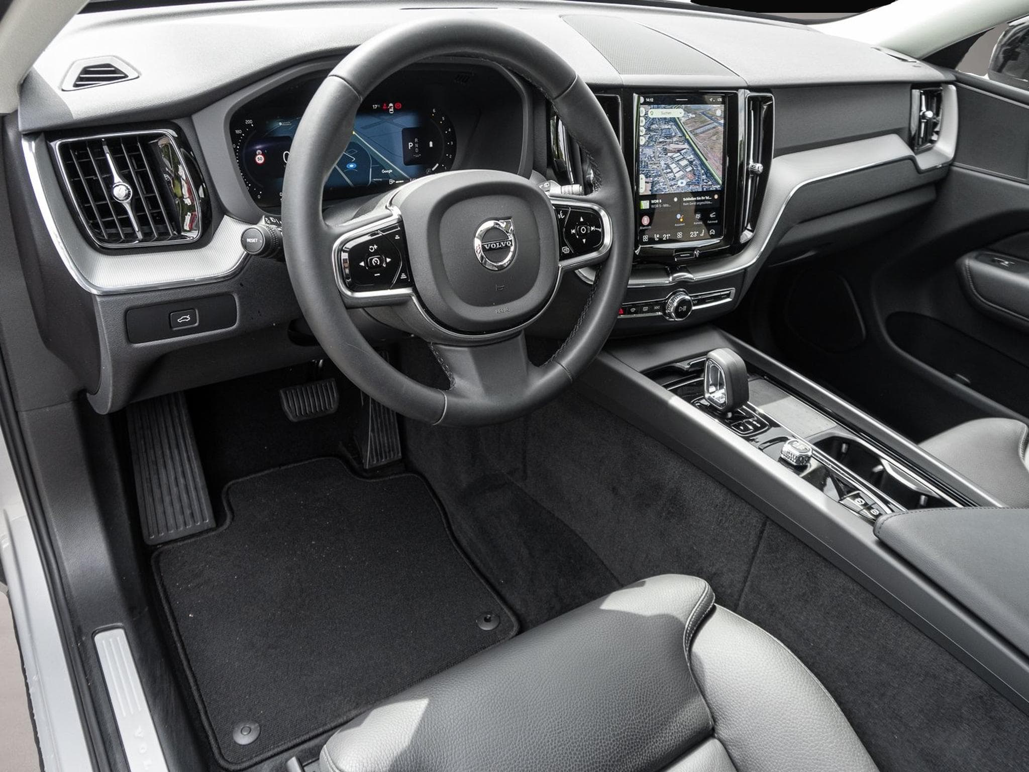Volvo XC60 (2024) - Photo 7