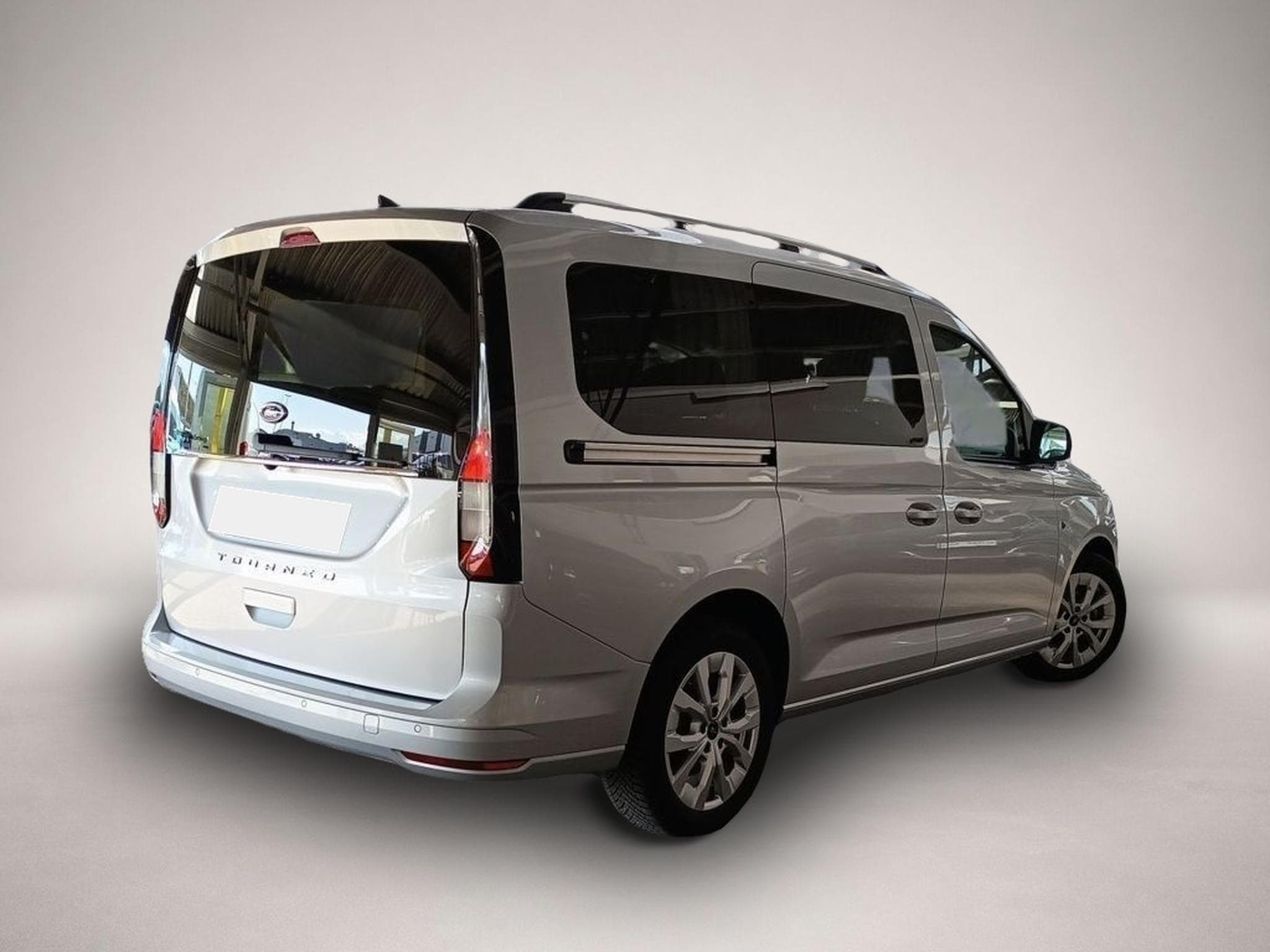 Ford Tourneo (2025) - Foto 2