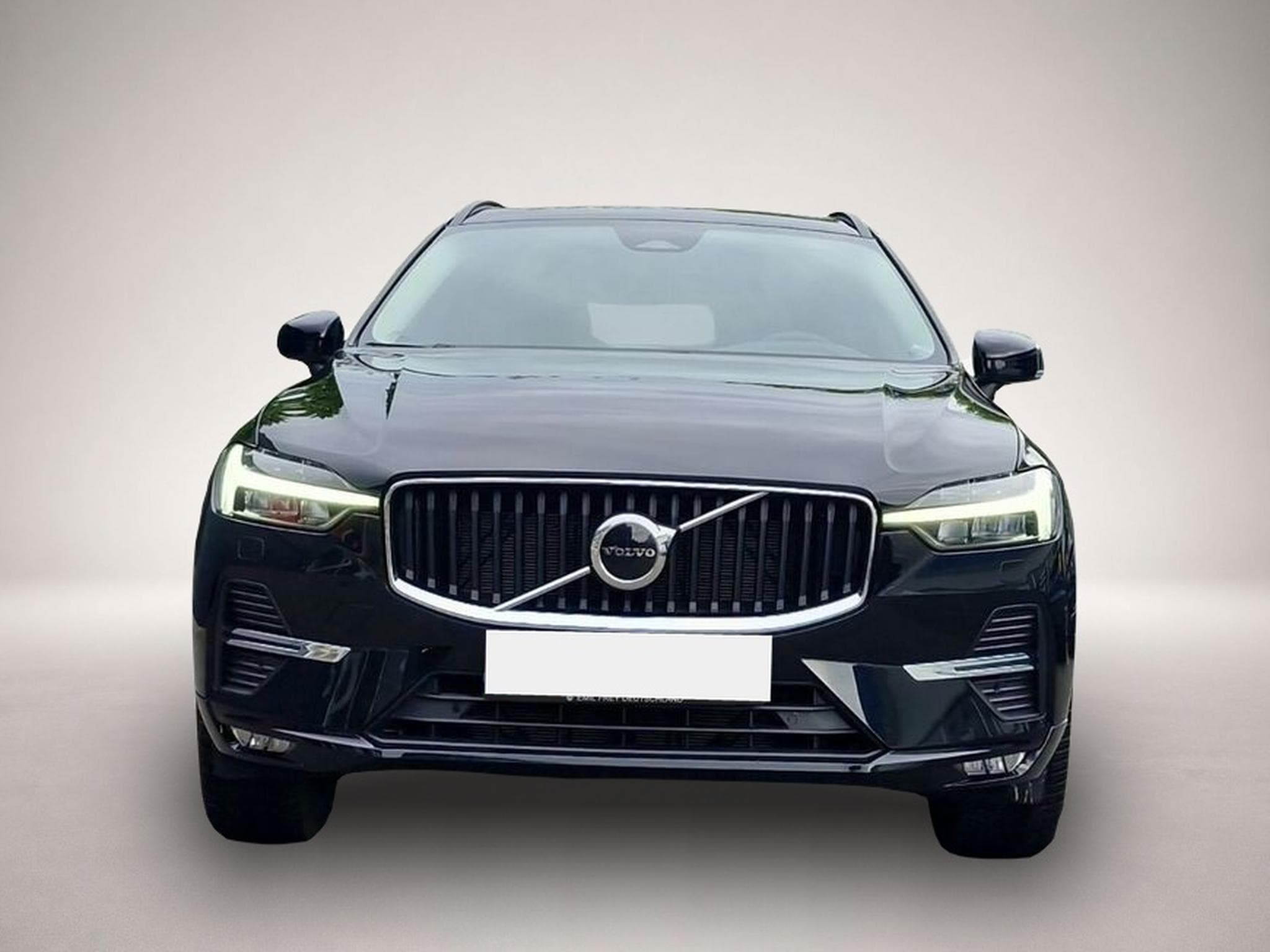 Volvo XC60 (2023) - Photo 2