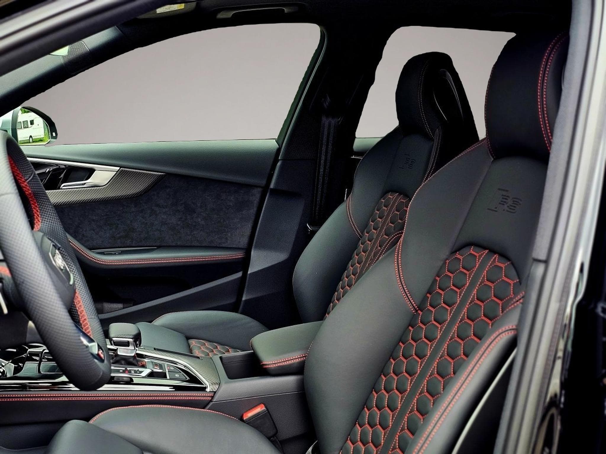 Audi RS4 (2024) - Foto 6