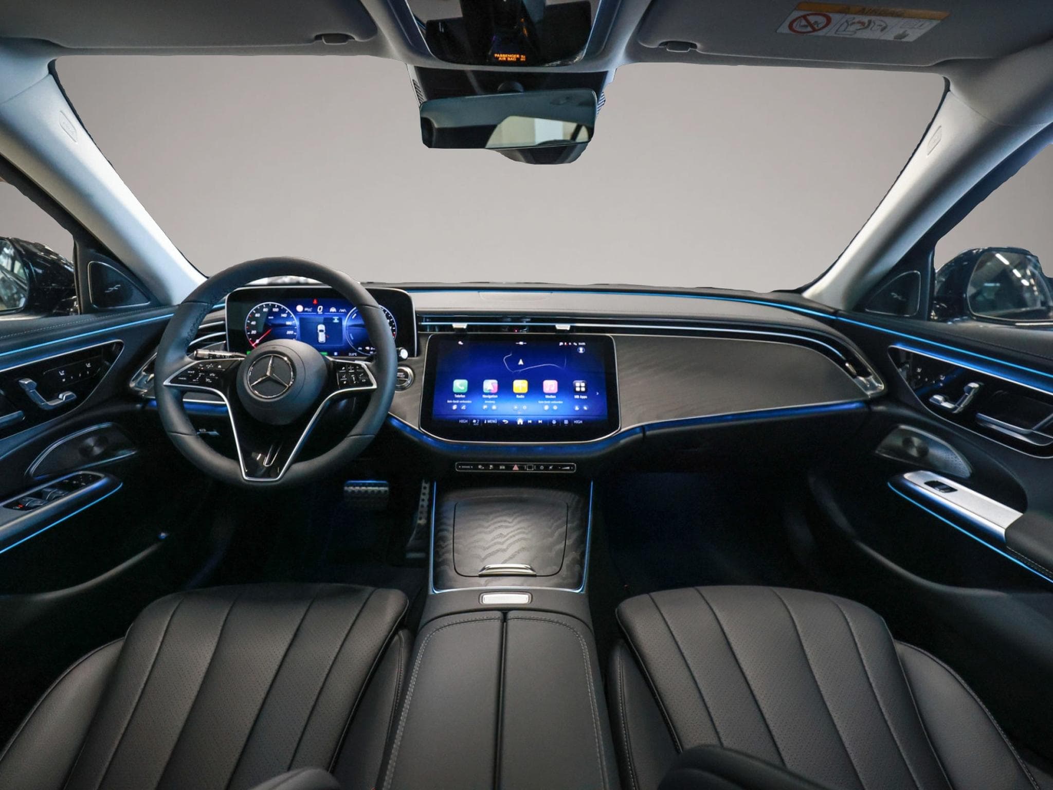 Mercedes 300 (2025) - Foto 5