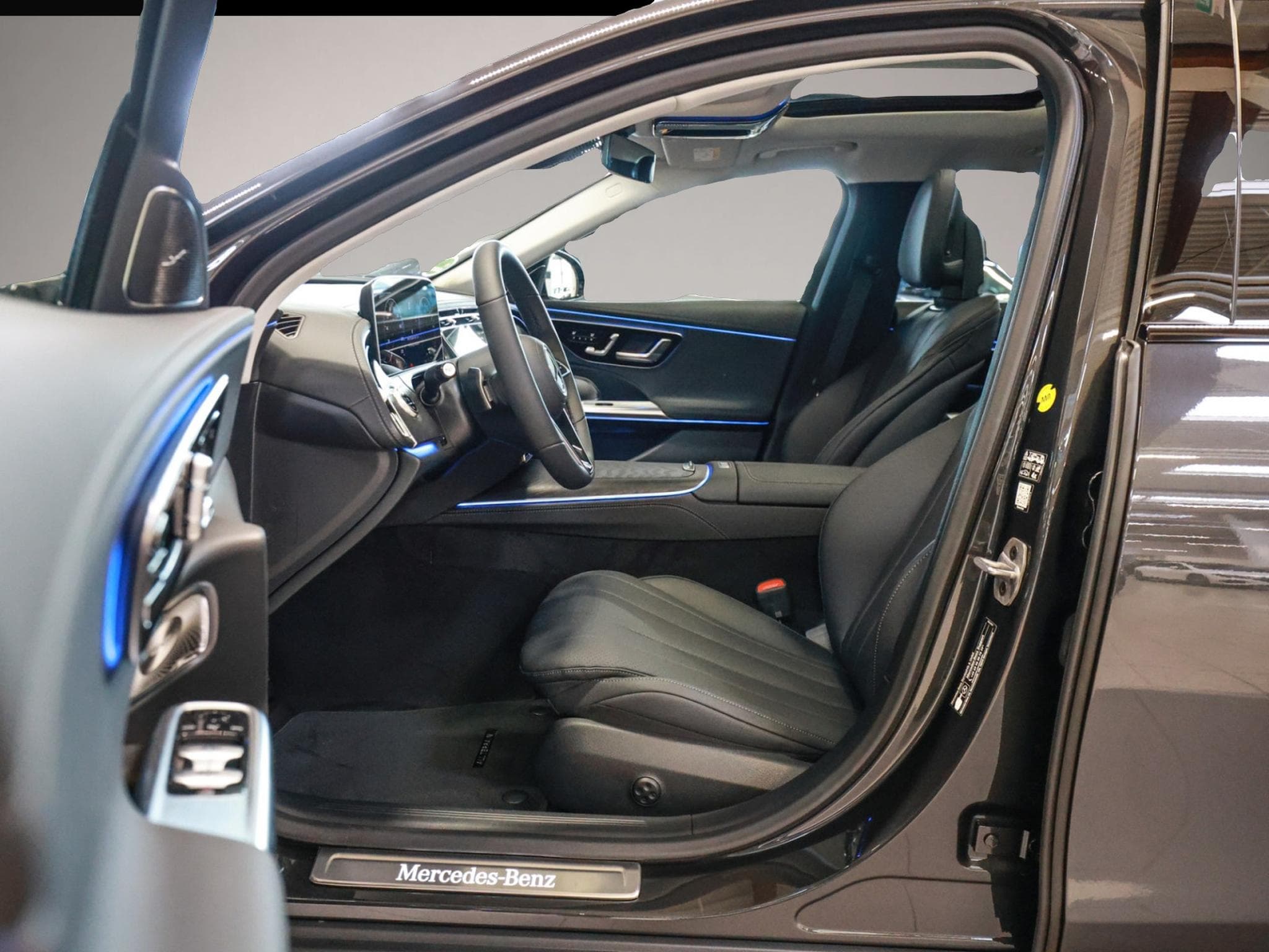 Mercedes 300 (2025) - Foto 7