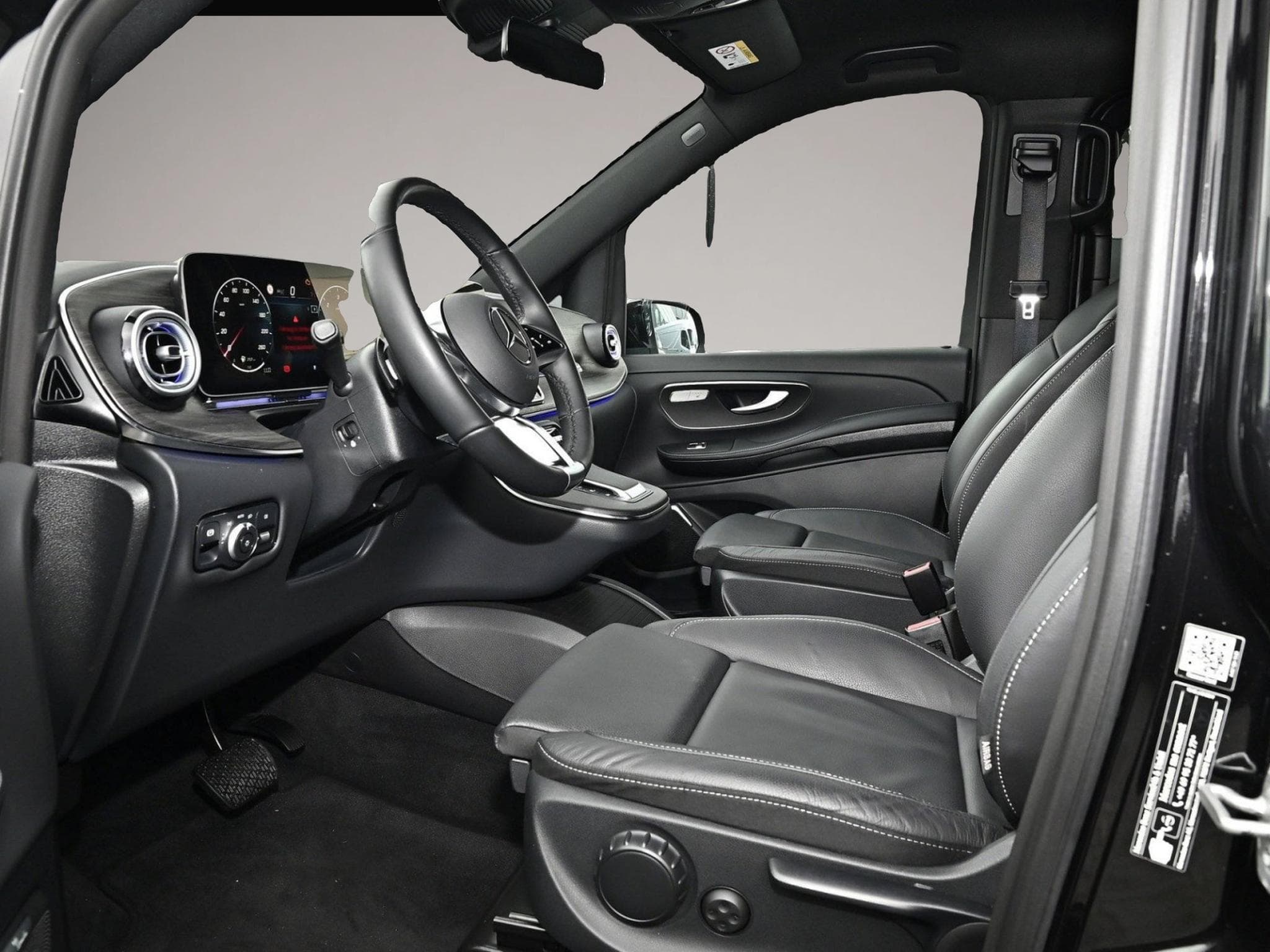 Mercedes 300 (2025) - Foto 6