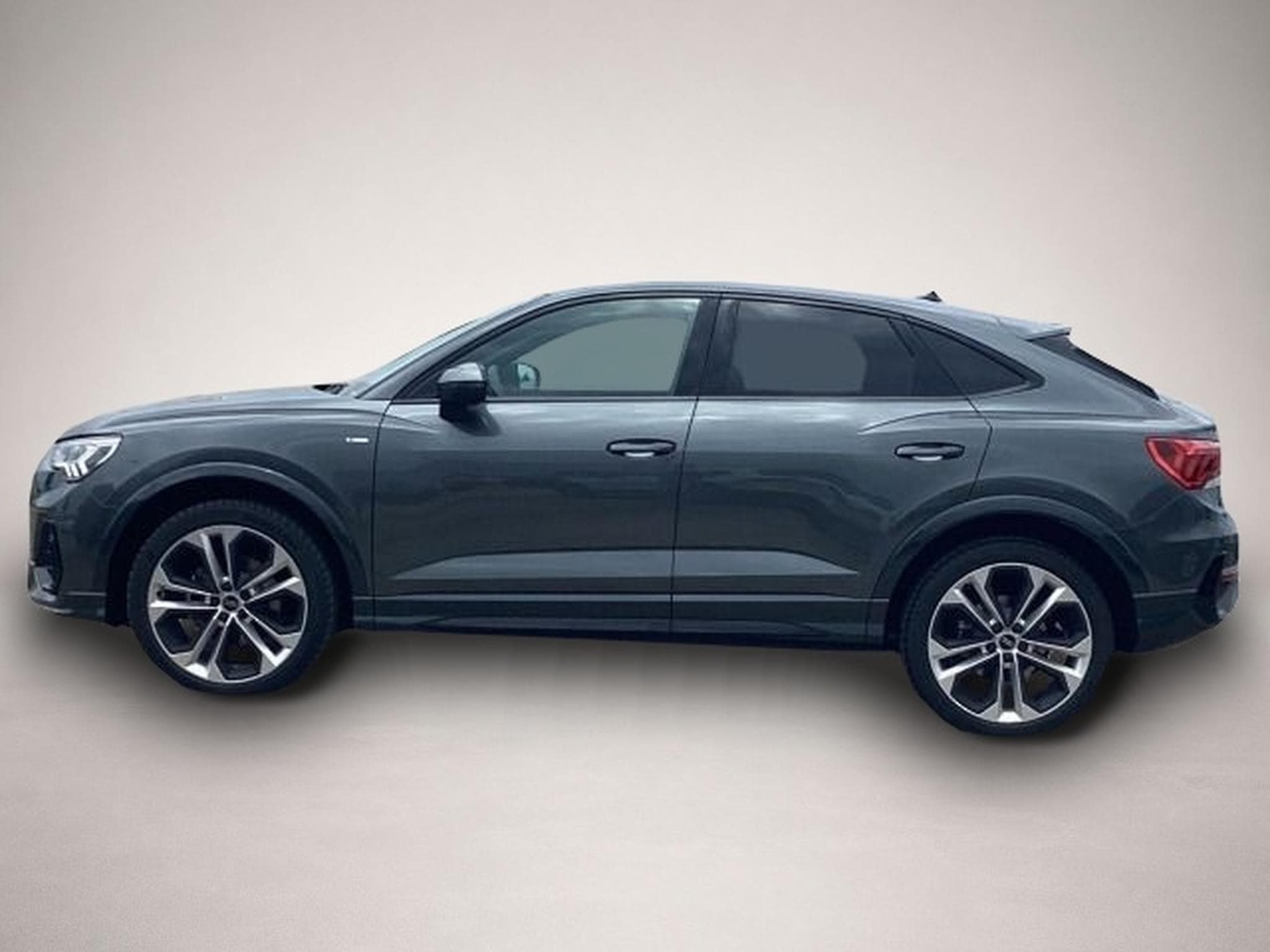 Audi Q3 (2024) - Foto 2