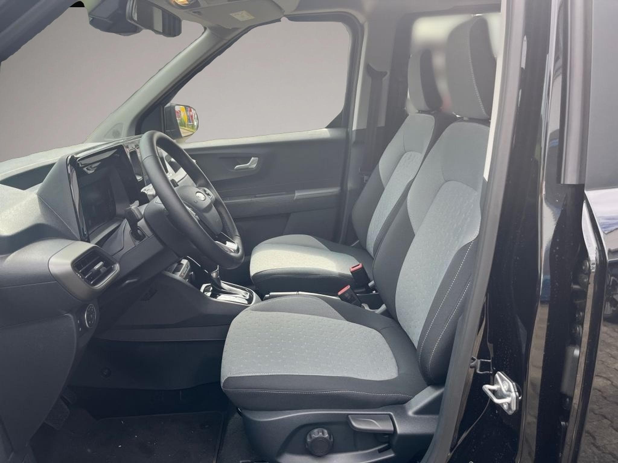 Ford Tourneo (2025) - Photo 3